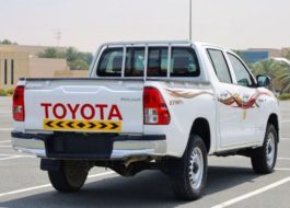Toyota Hilux GL 4WD PTR AT – MY2021 – White