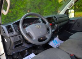 Toyota Hiace GL PTR AT – 2020 – White