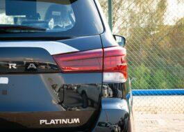 Nissan X-Terra Platinum PTR AT -MY2023- Black