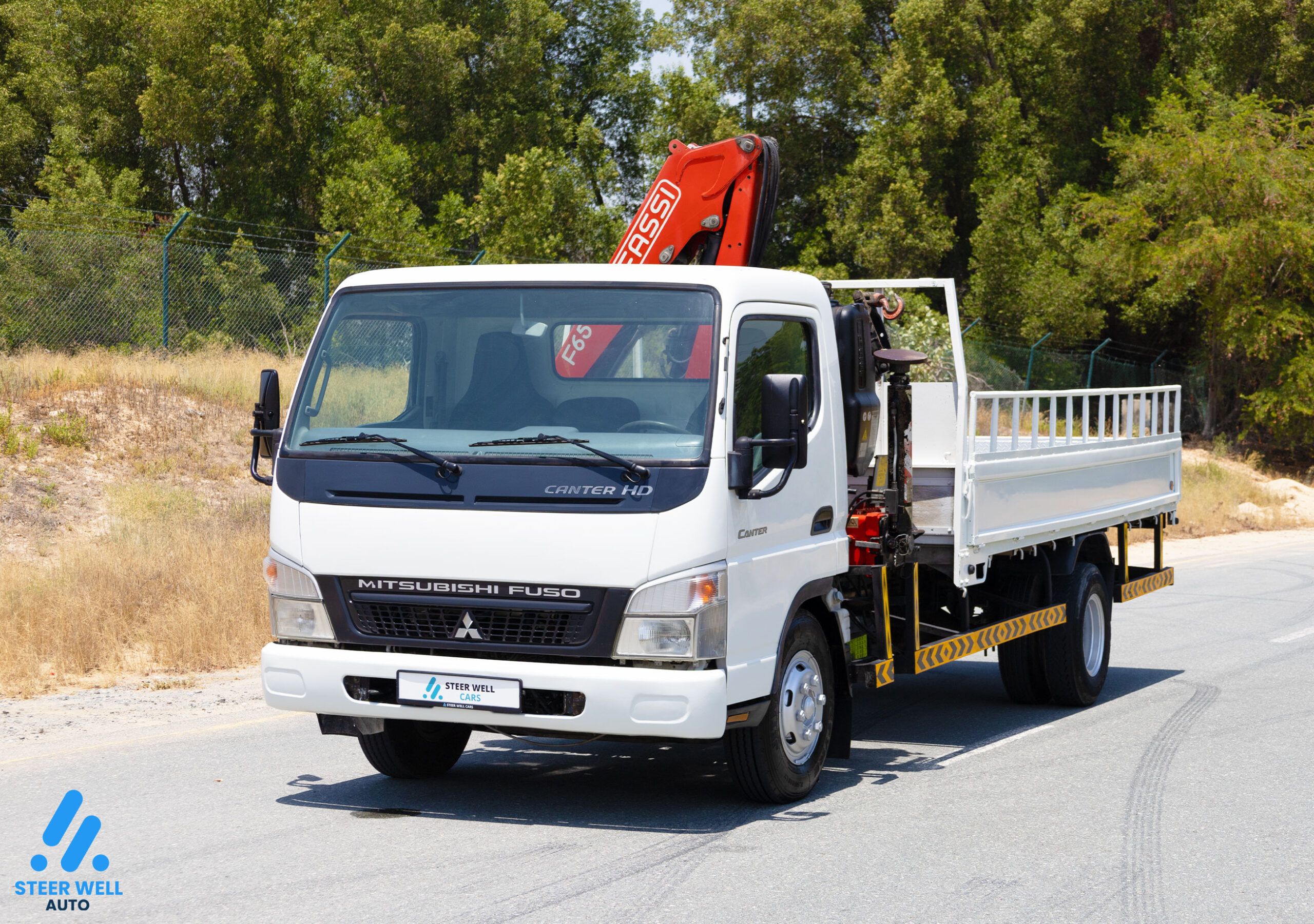 2016 Mitsubishi Canter – White