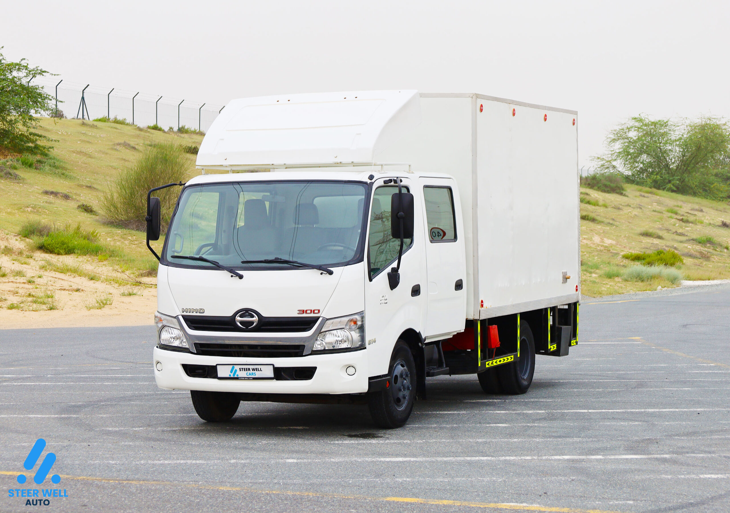 2018 Hino 300 614 Dual Cab -White