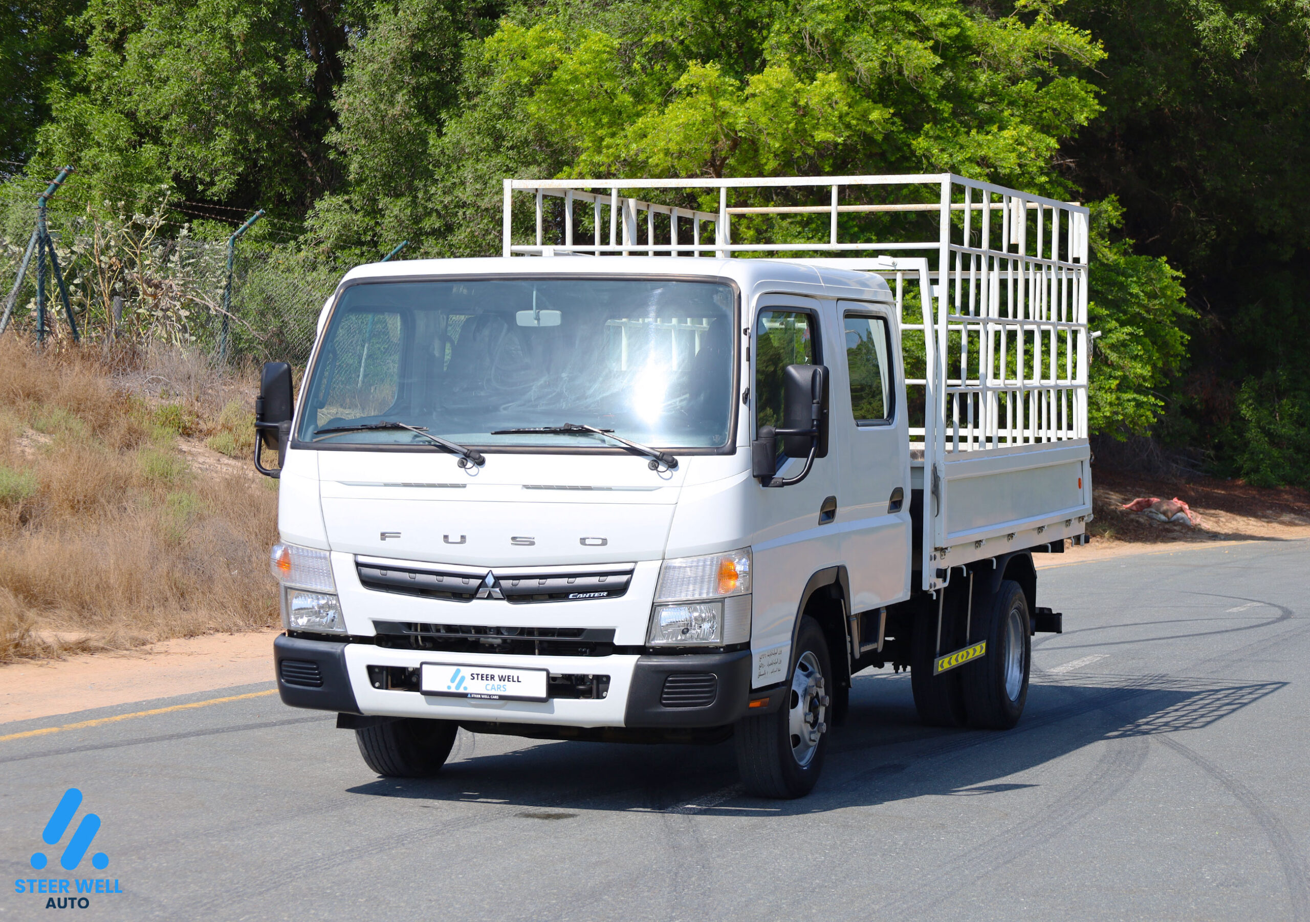2020 Mitsubishi Canter Lua Cabin Grill Body