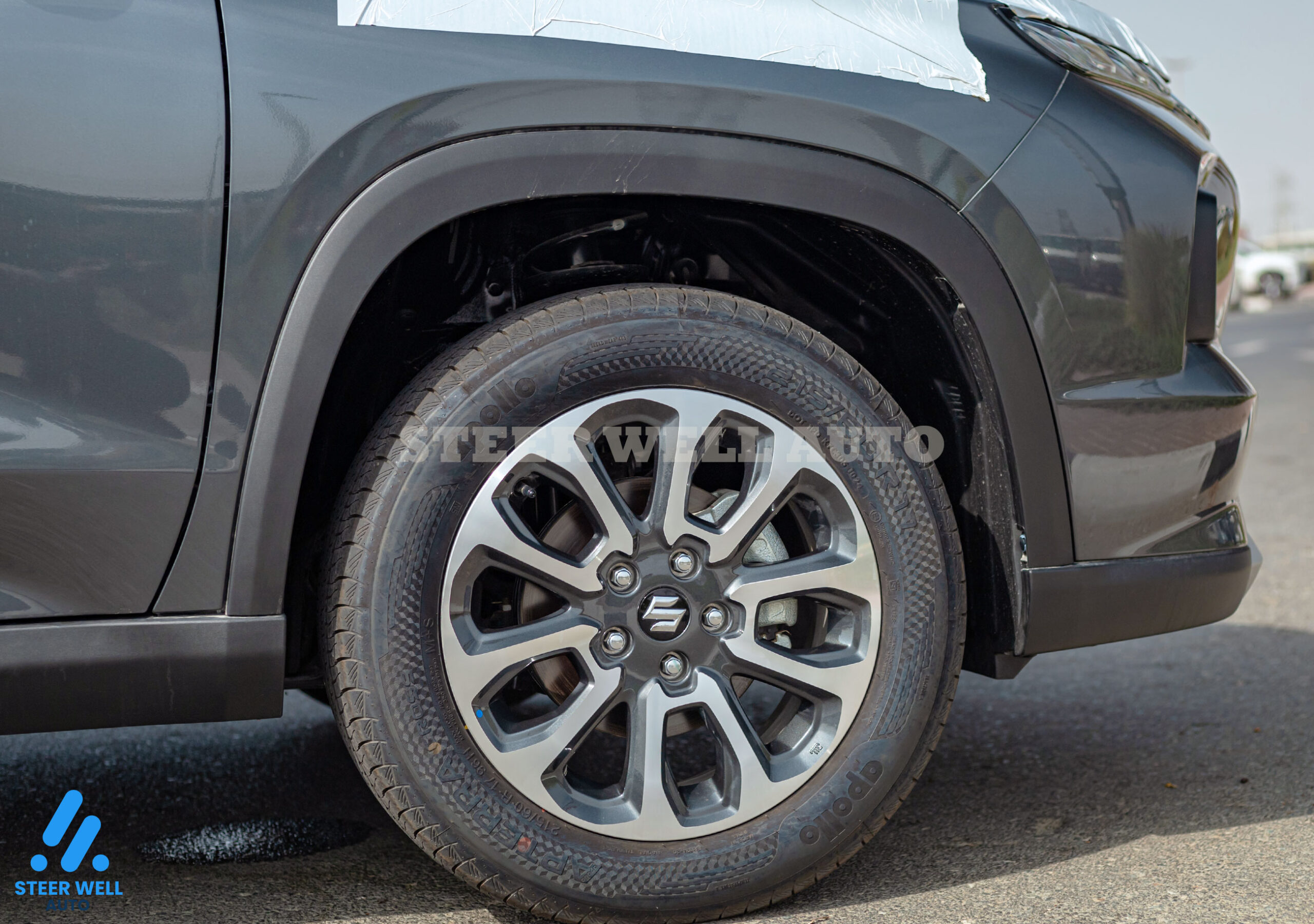 Suzuki Grand Vitara  2024 GLX Hybrid – Grey