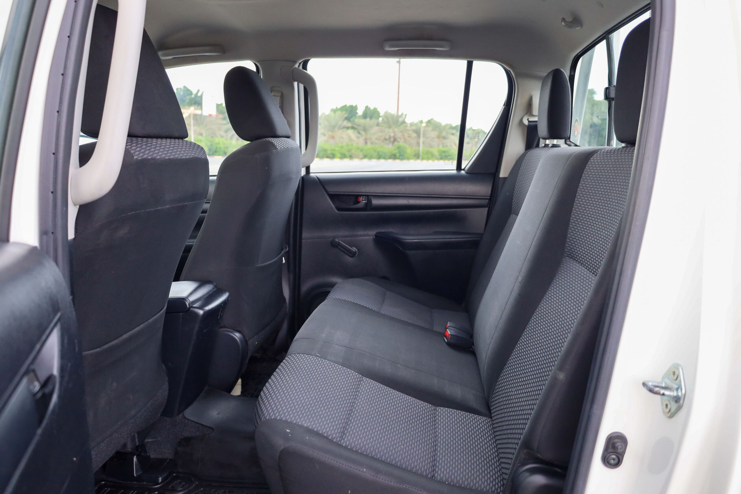 Toyota Hilux 2020  – White