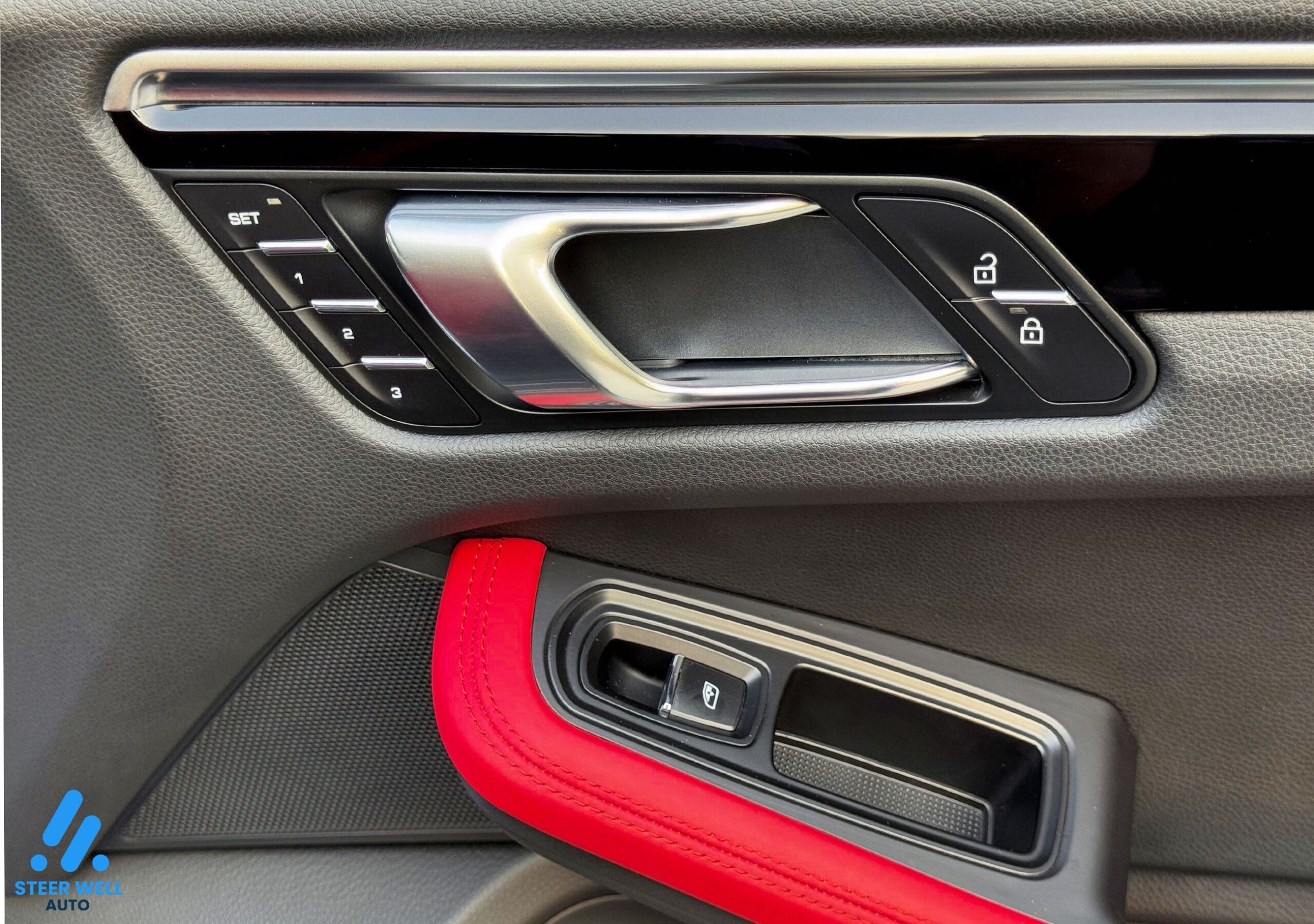 2019 Porsche Macan – Black
