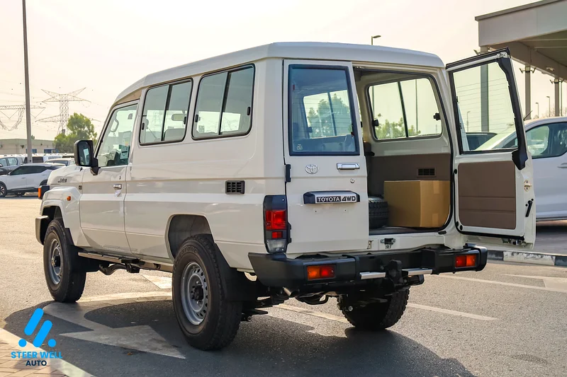 2025 Toyota Land Cruiser 78