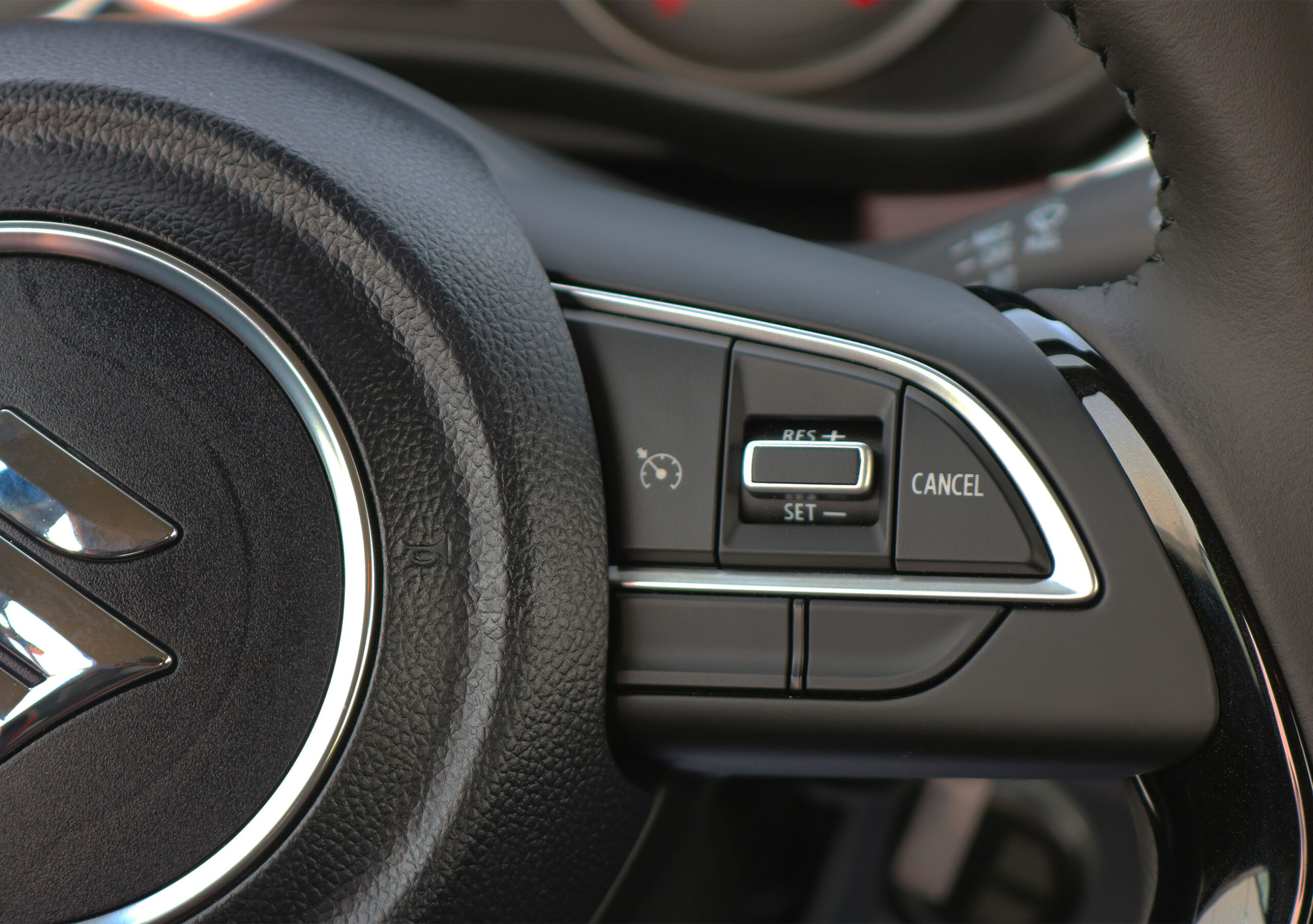 Suzuki Fronx 2024 GL– Black