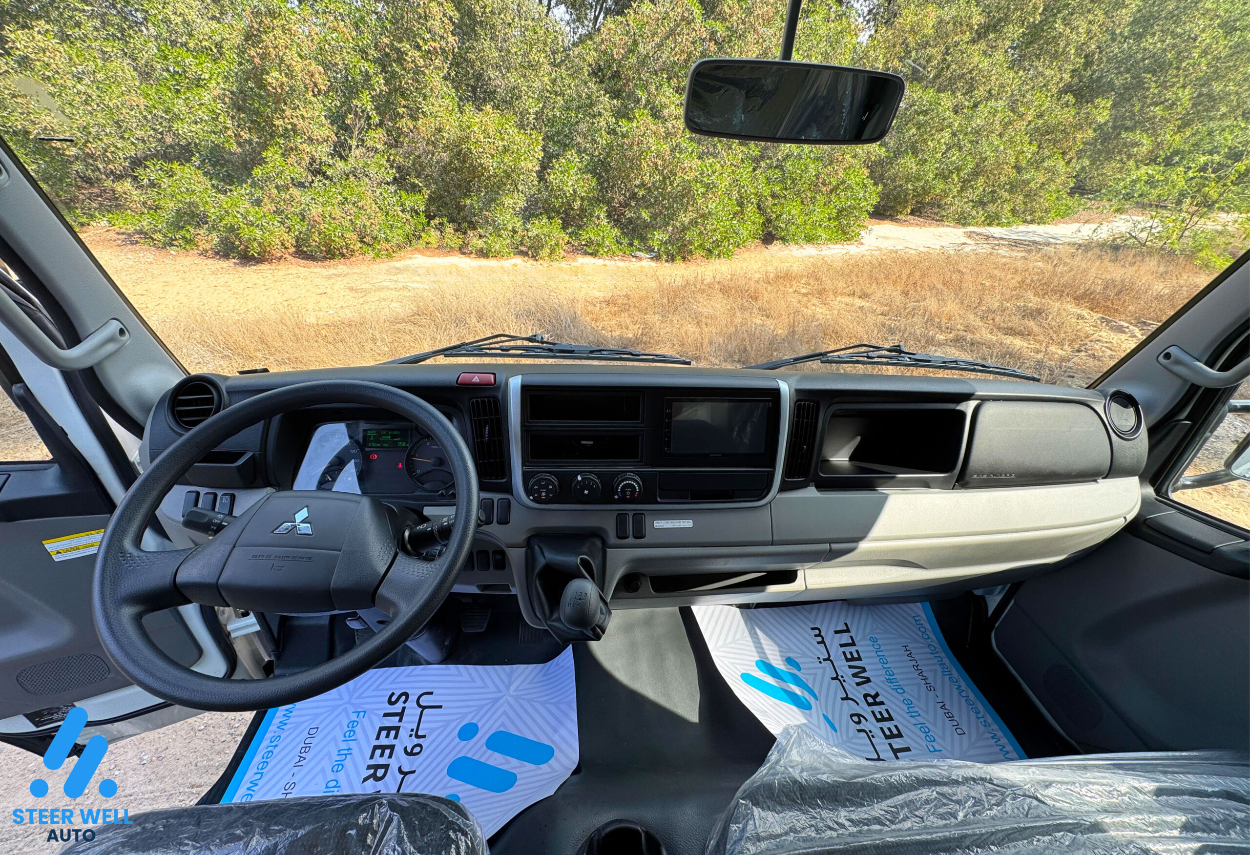 2024 Mitsubishi Canter Euro 5 Short Cargo