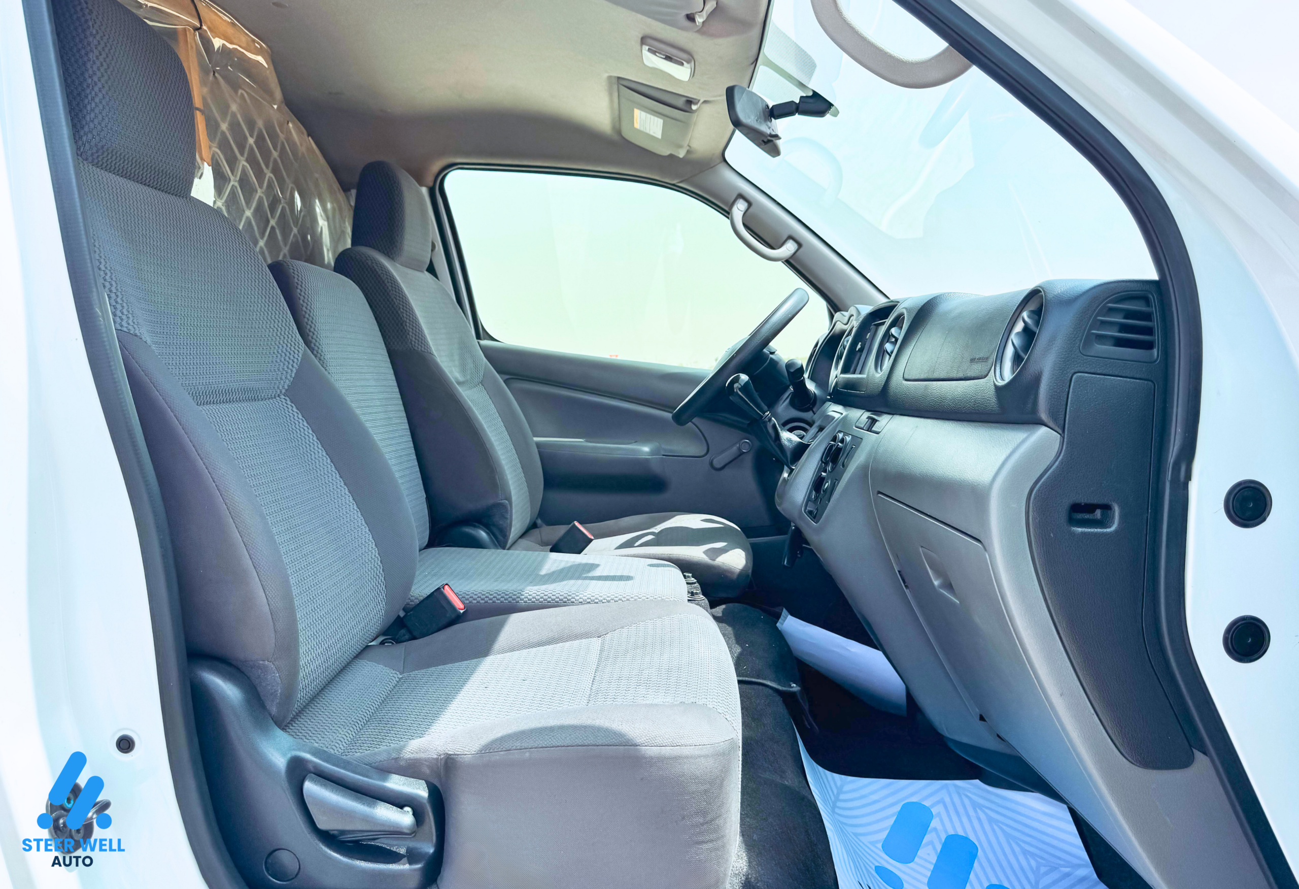 2022 Nissan Urvan Cargo Van | White