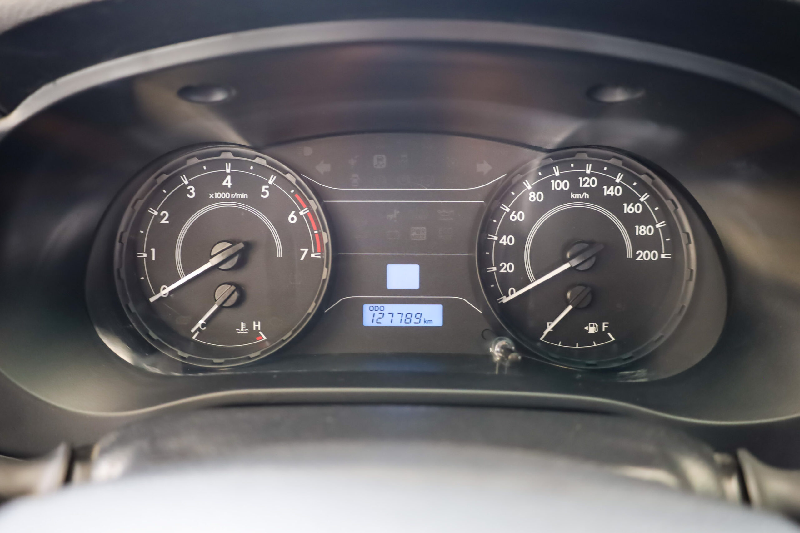 Toyota Hilux 2020  – White