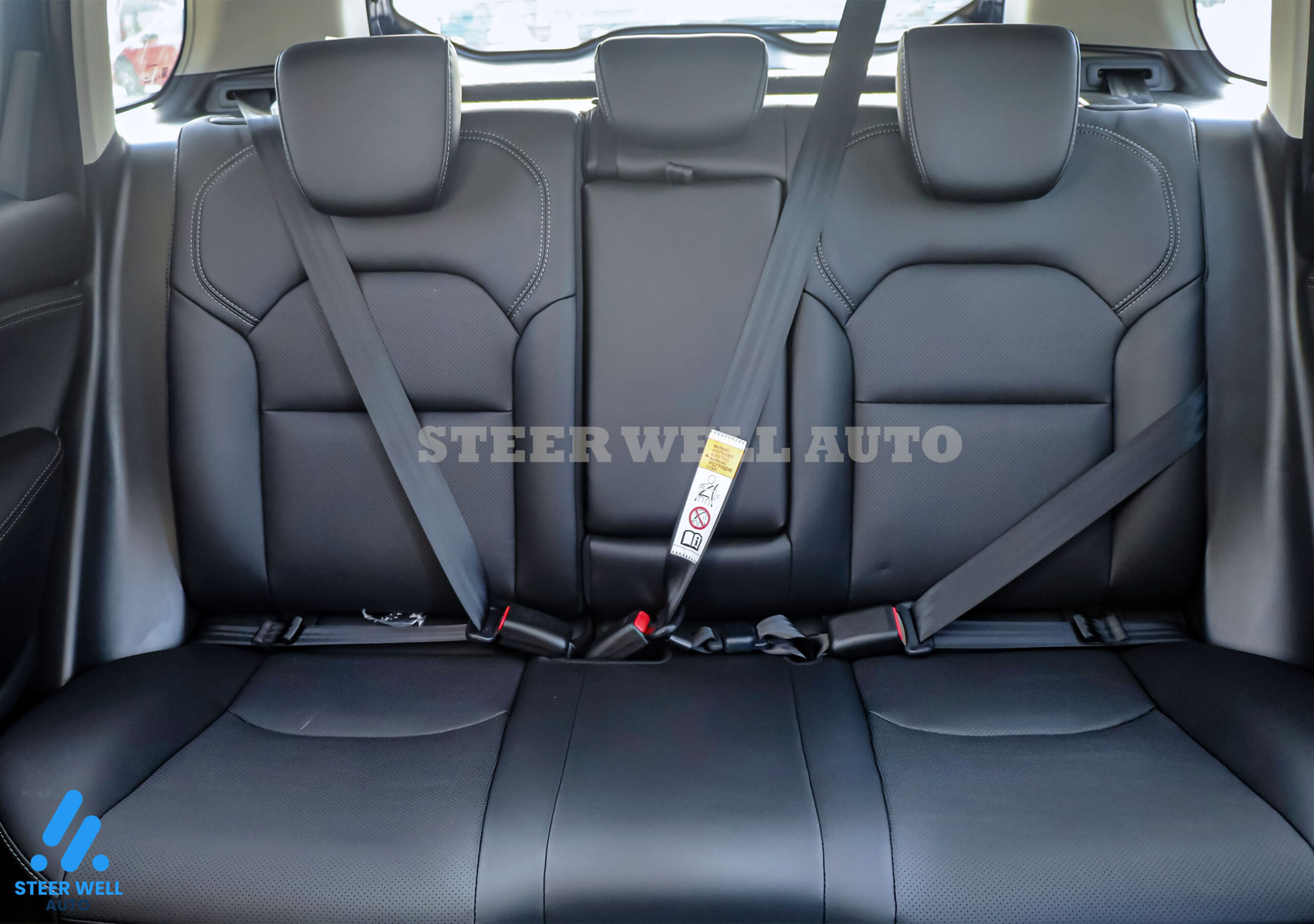 Suzuki Grand Vitara  2024 GLX Hybrid – Grey