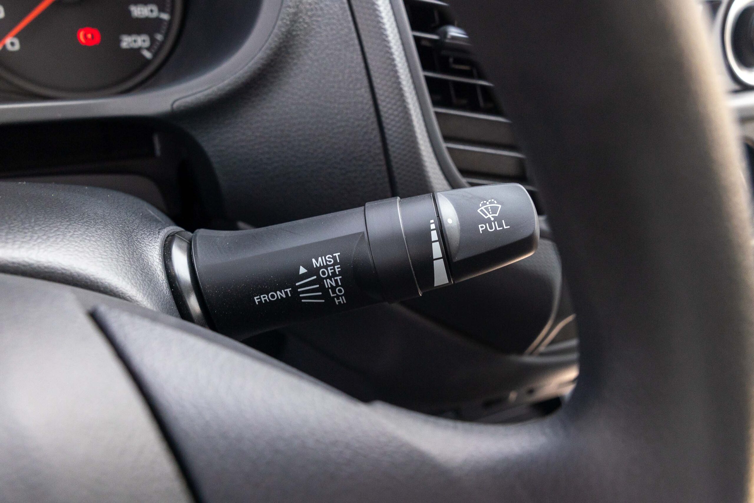 Mitsubishi L200 GL 2023 – Black