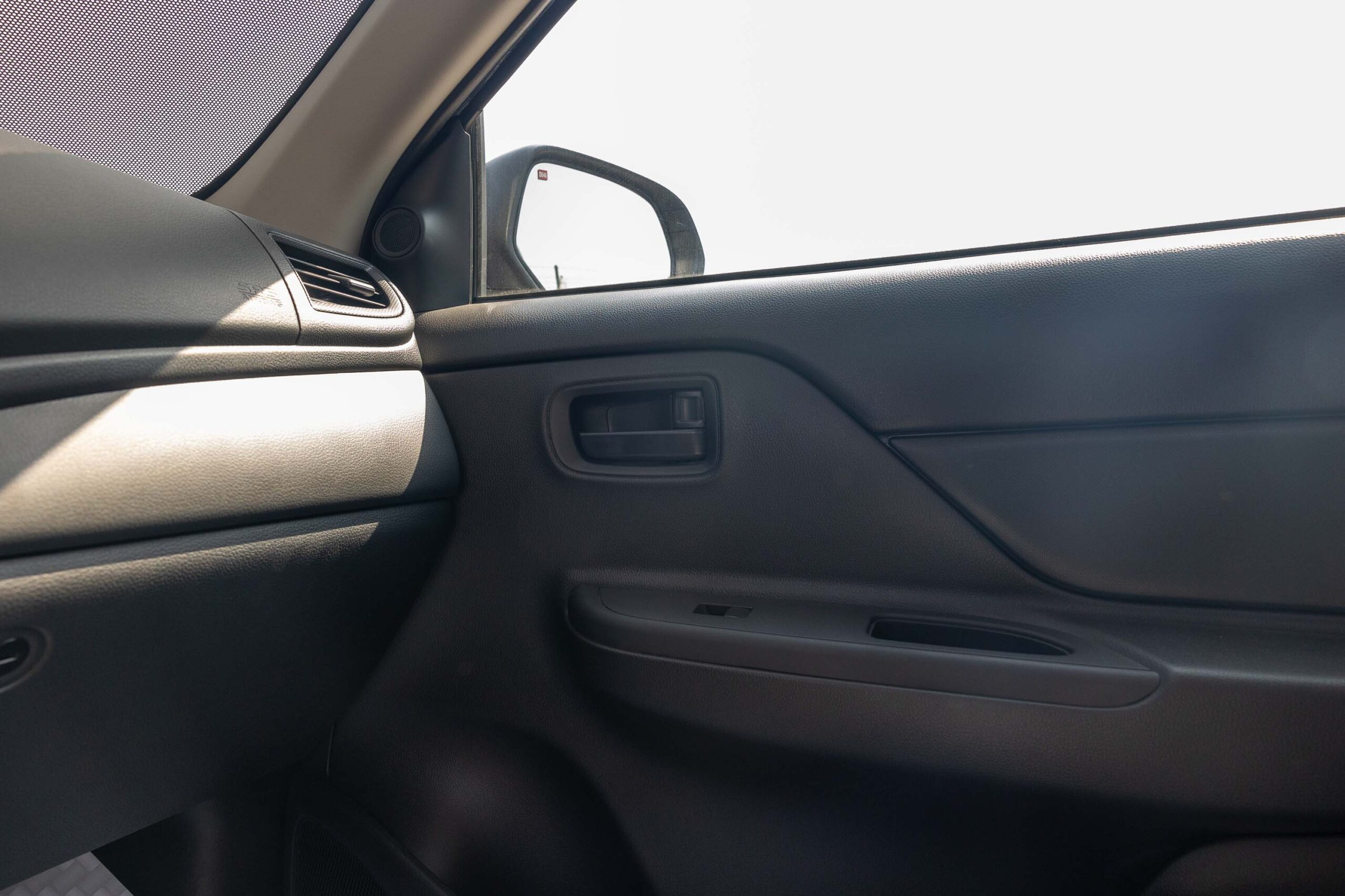 Mitsubishi L200 GLX 2023 – GREY