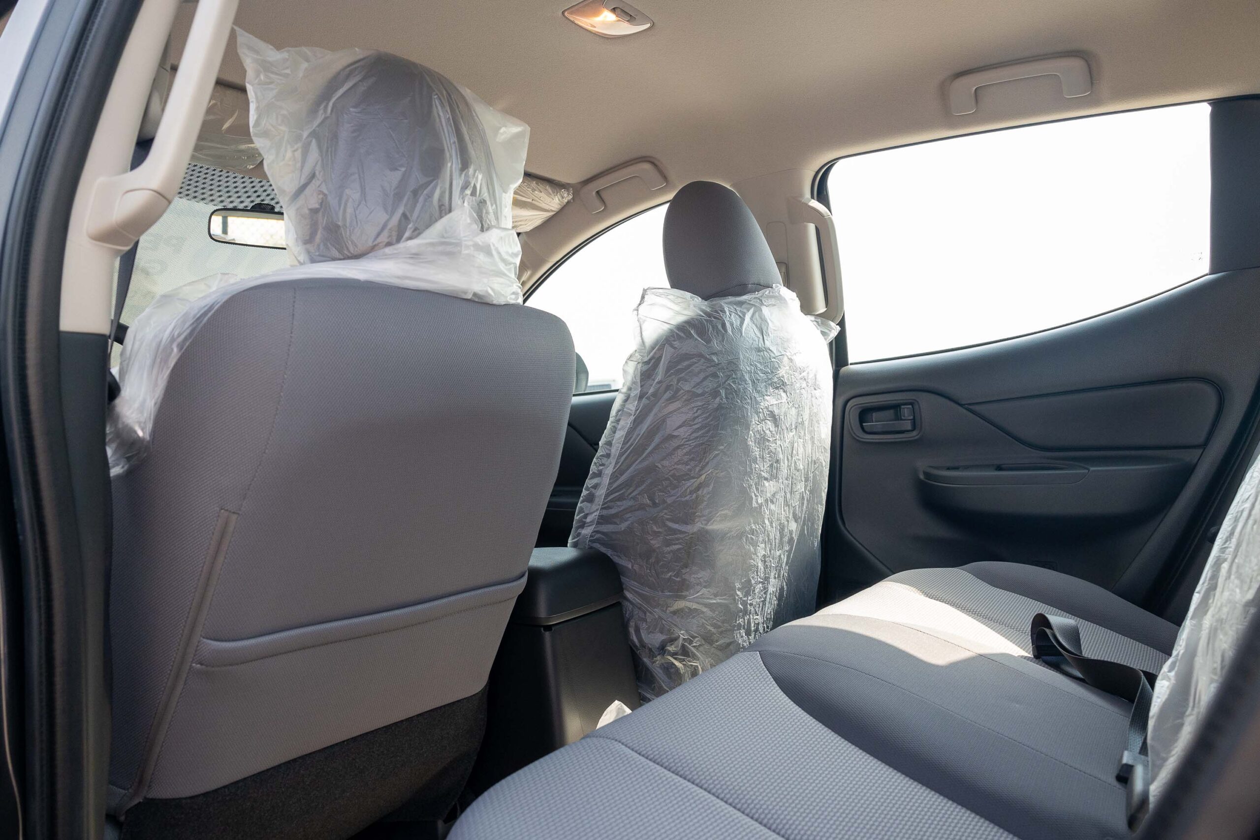 Mitsubishi L200 GLX 2023 – GREY