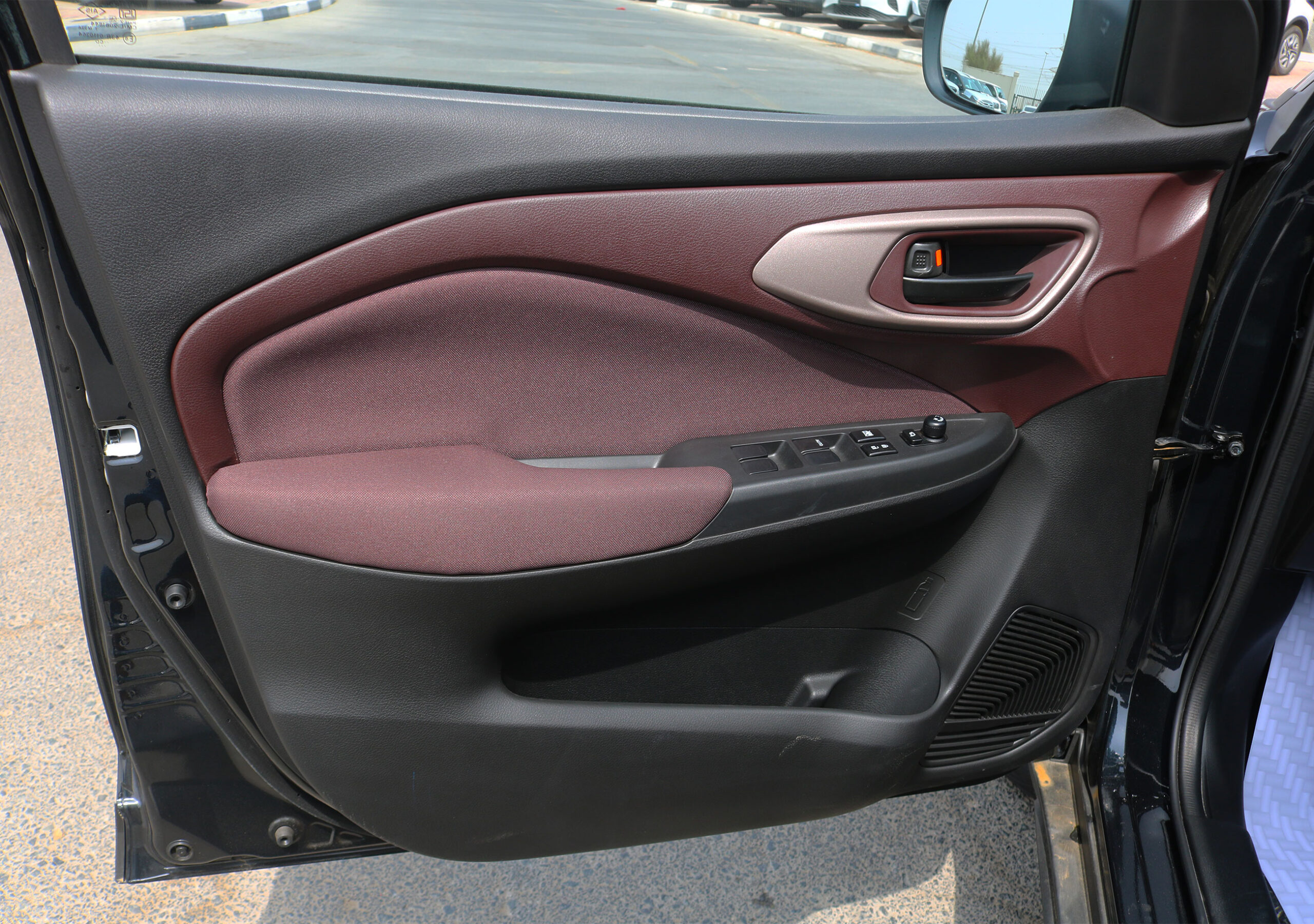 Suzuki Fronx 2024 GL– Black