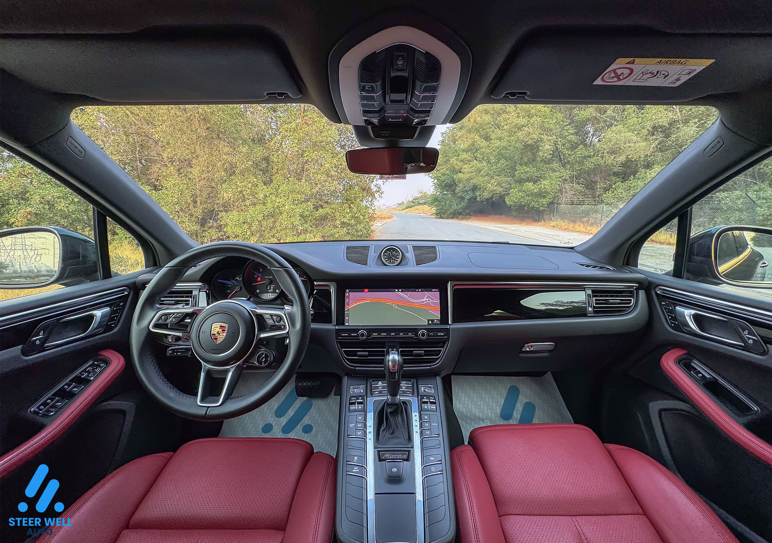 2019 Porsche Macan – Black