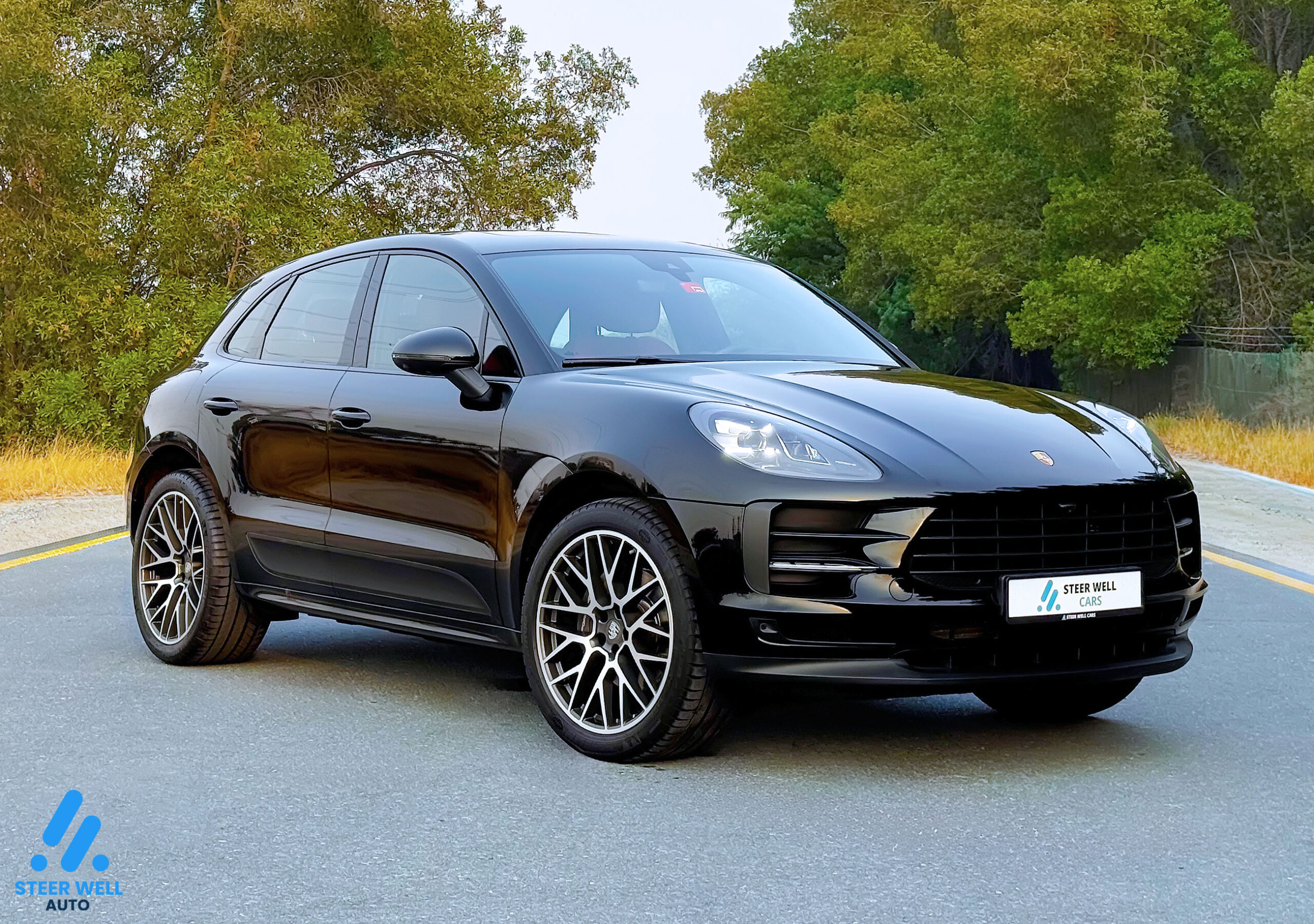 2019 Porsche Macan – Black