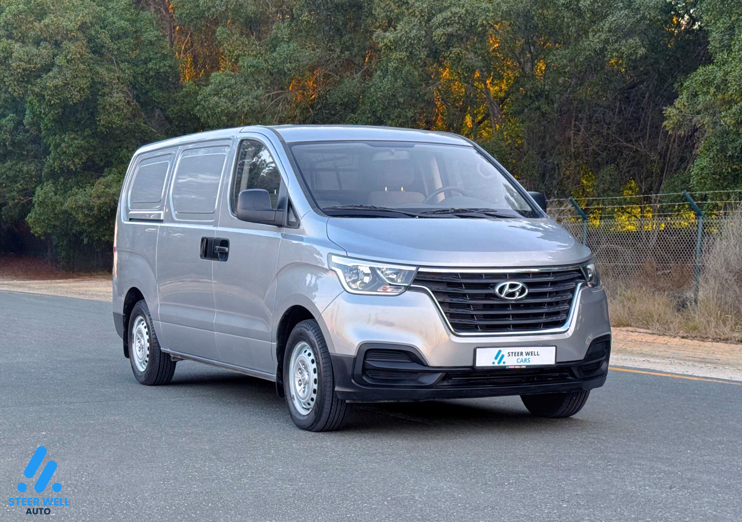 Hyundai H1 Cargo Van 2019- Lacag