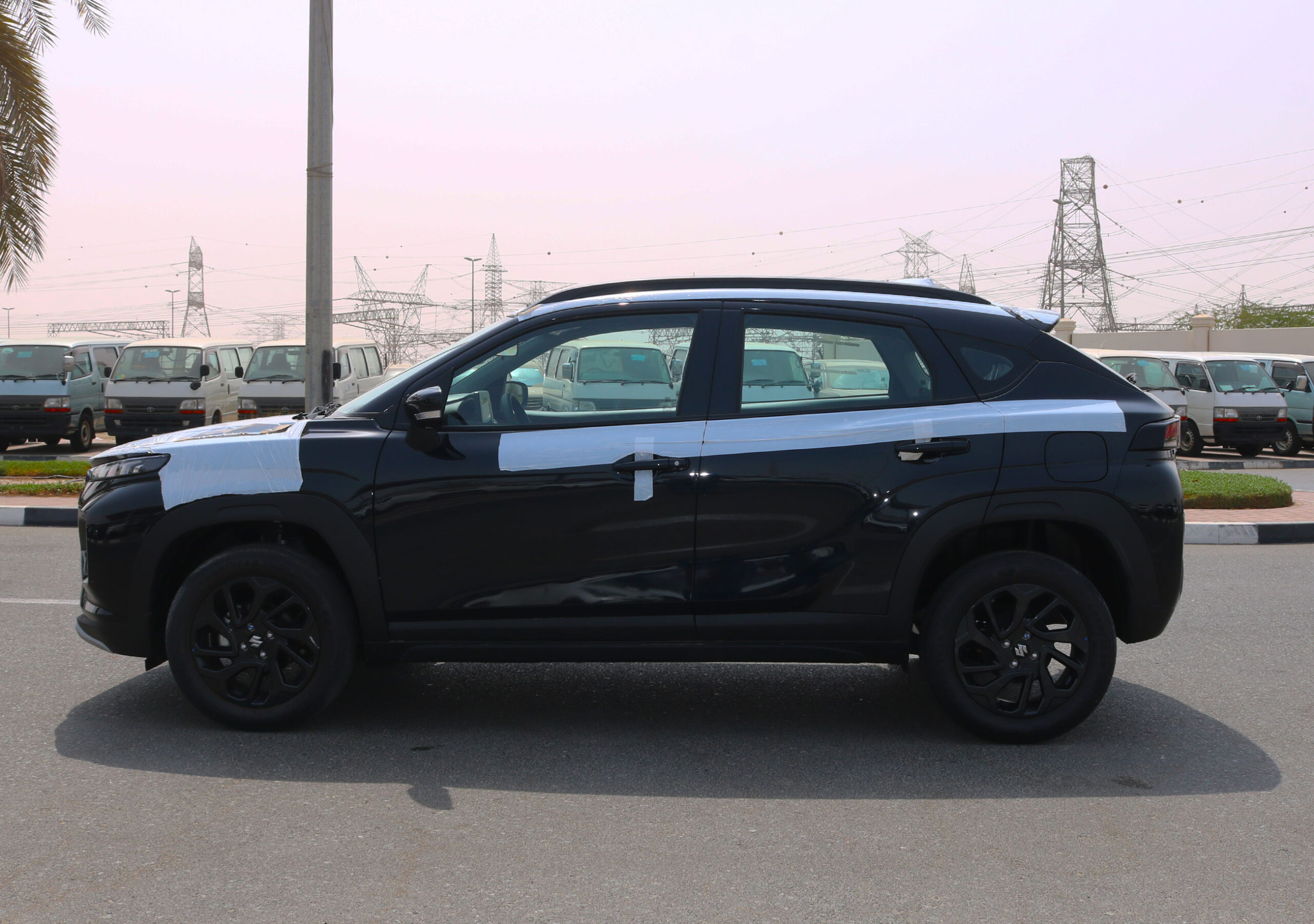 Suzuki Fronx 2024 GL– Black