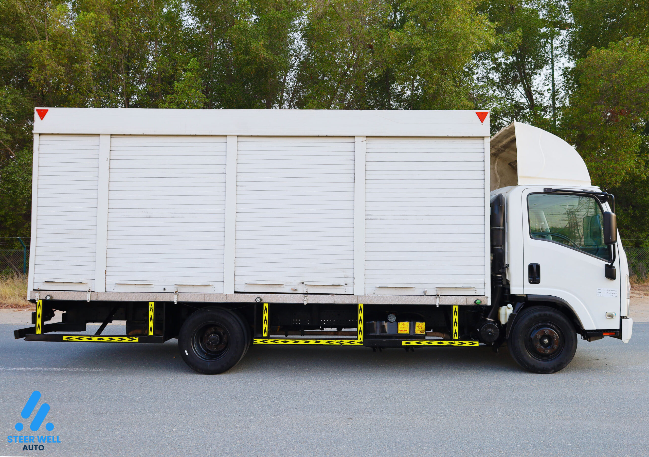 Isuzu NPR Long Chassis 2020- White