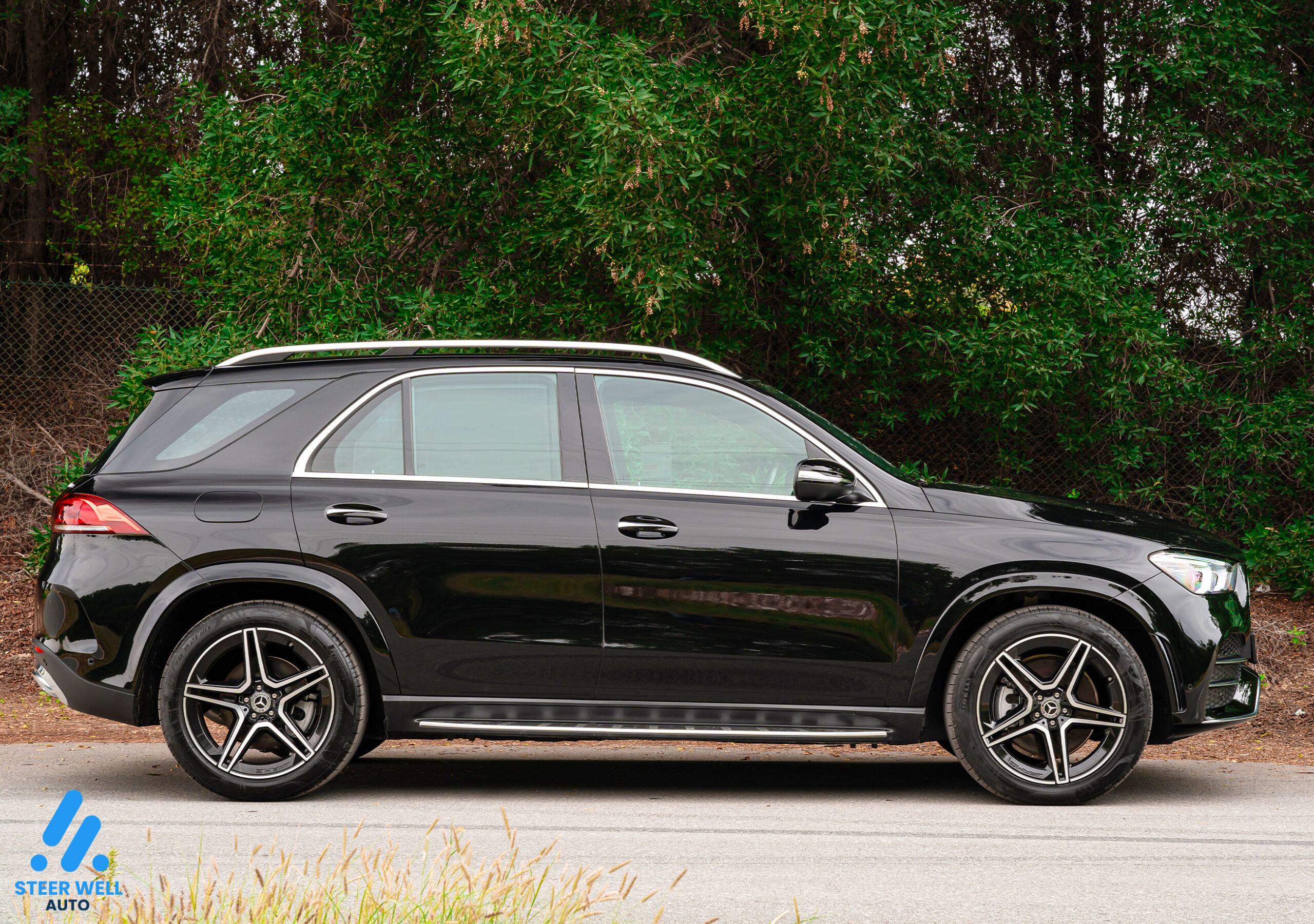2023 Mercedes GLE 450 AMG – Black