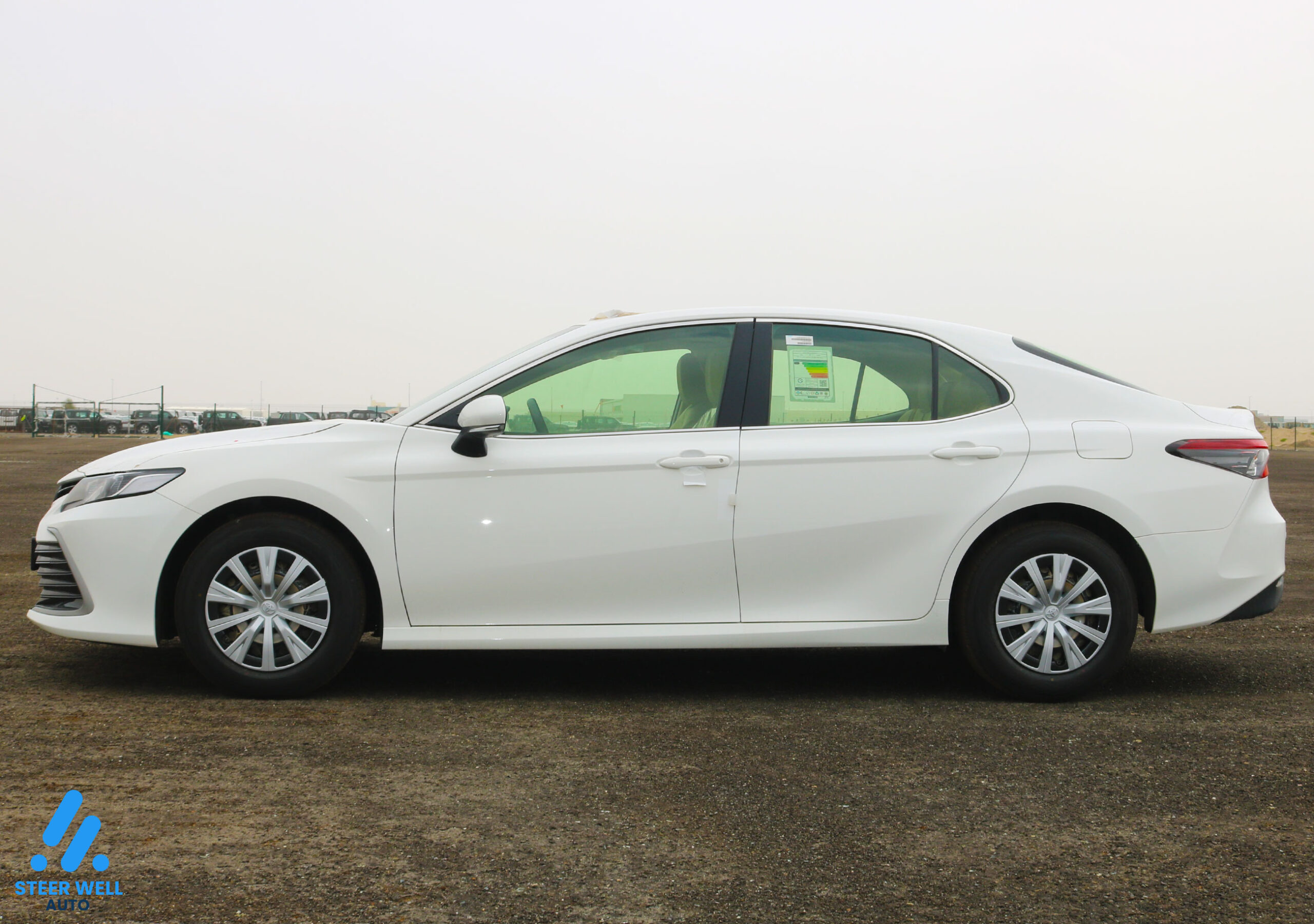 Toyota Camry 2024 LE – White