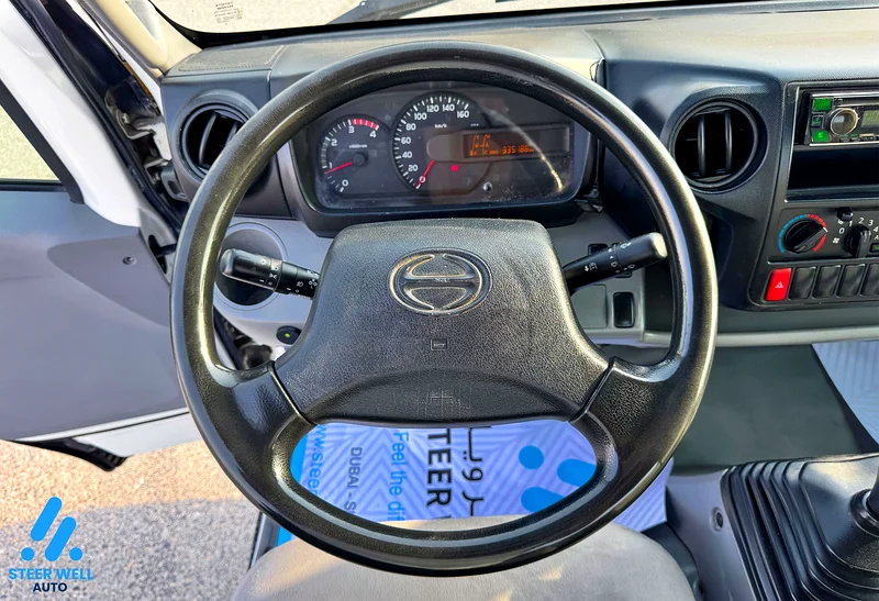 2019 Hino 300 916 Truck, 4.0L RWD Bare Chassis—Diesel