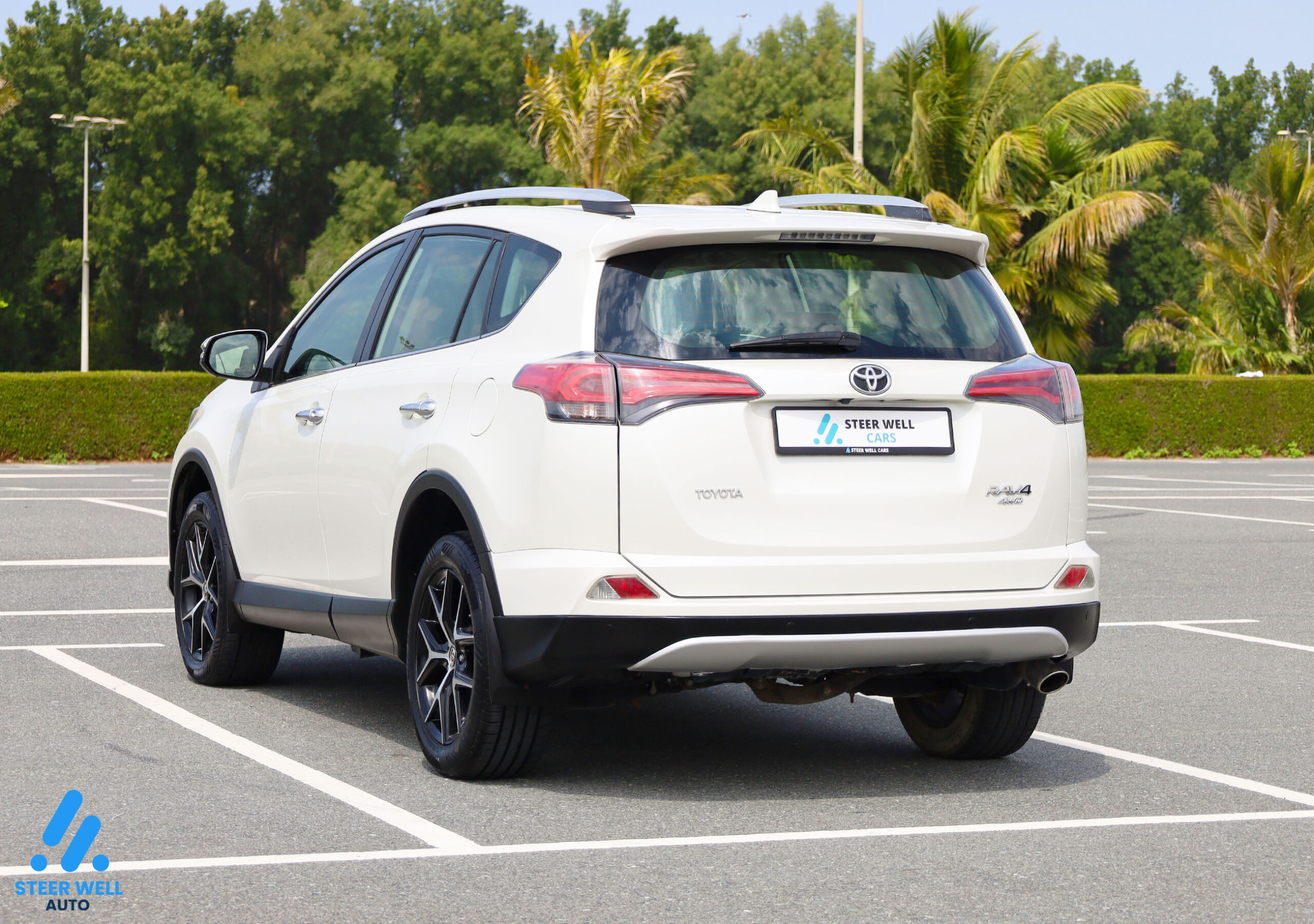 2018 Toyota RAV 4  VXR – White