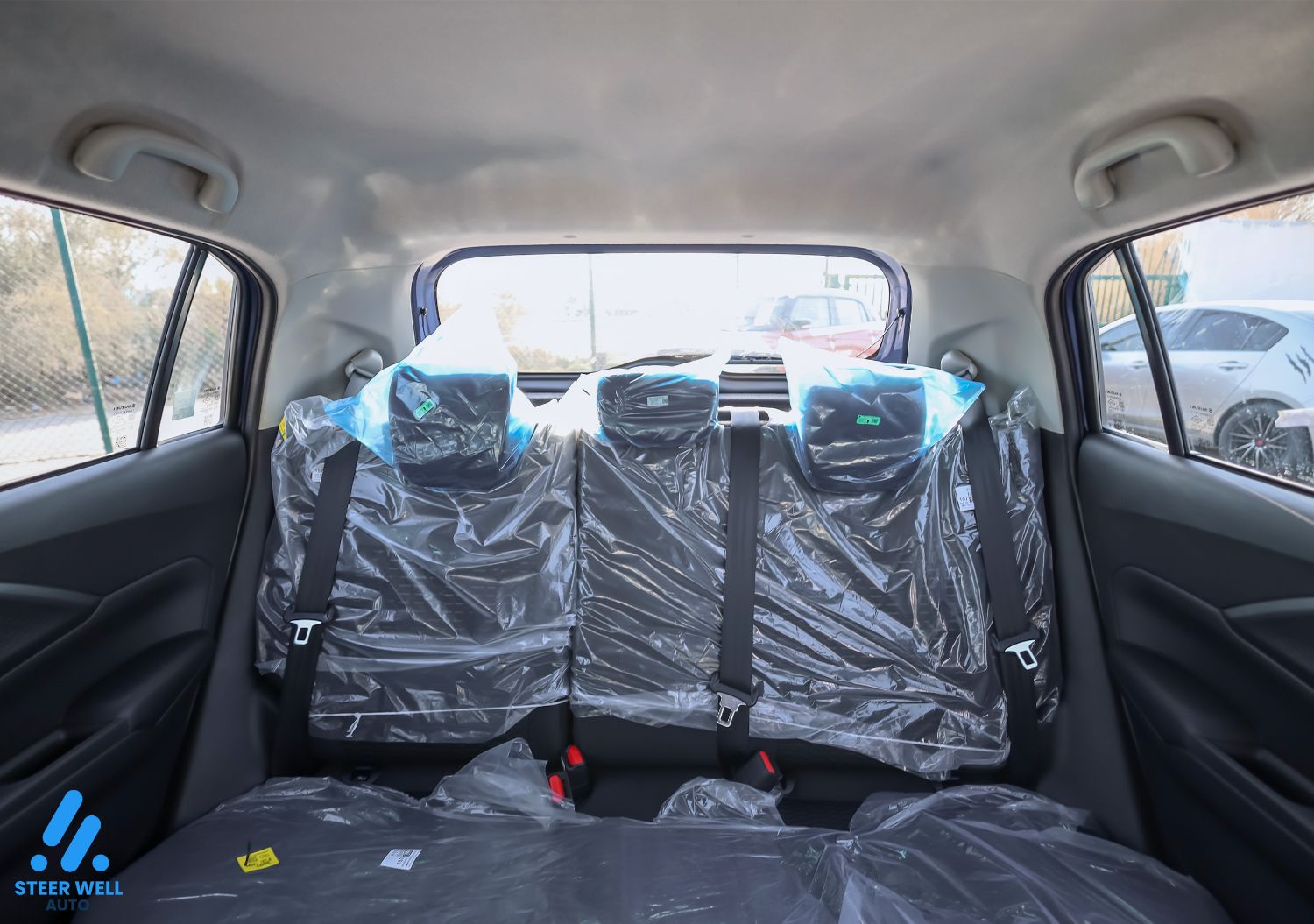 2026 Suzuki Swift GLX  Dual Tone