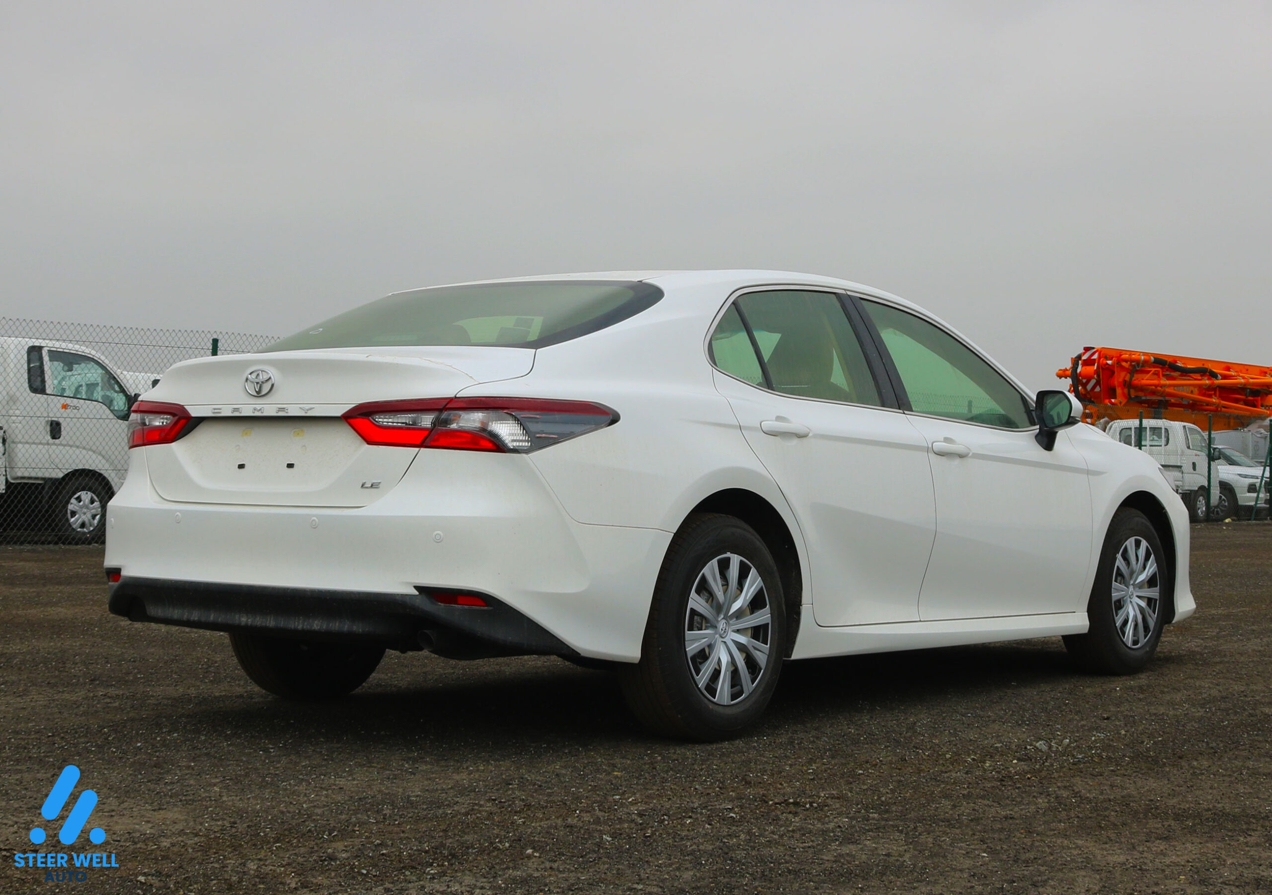 Toyota Camry 2024 LE – White