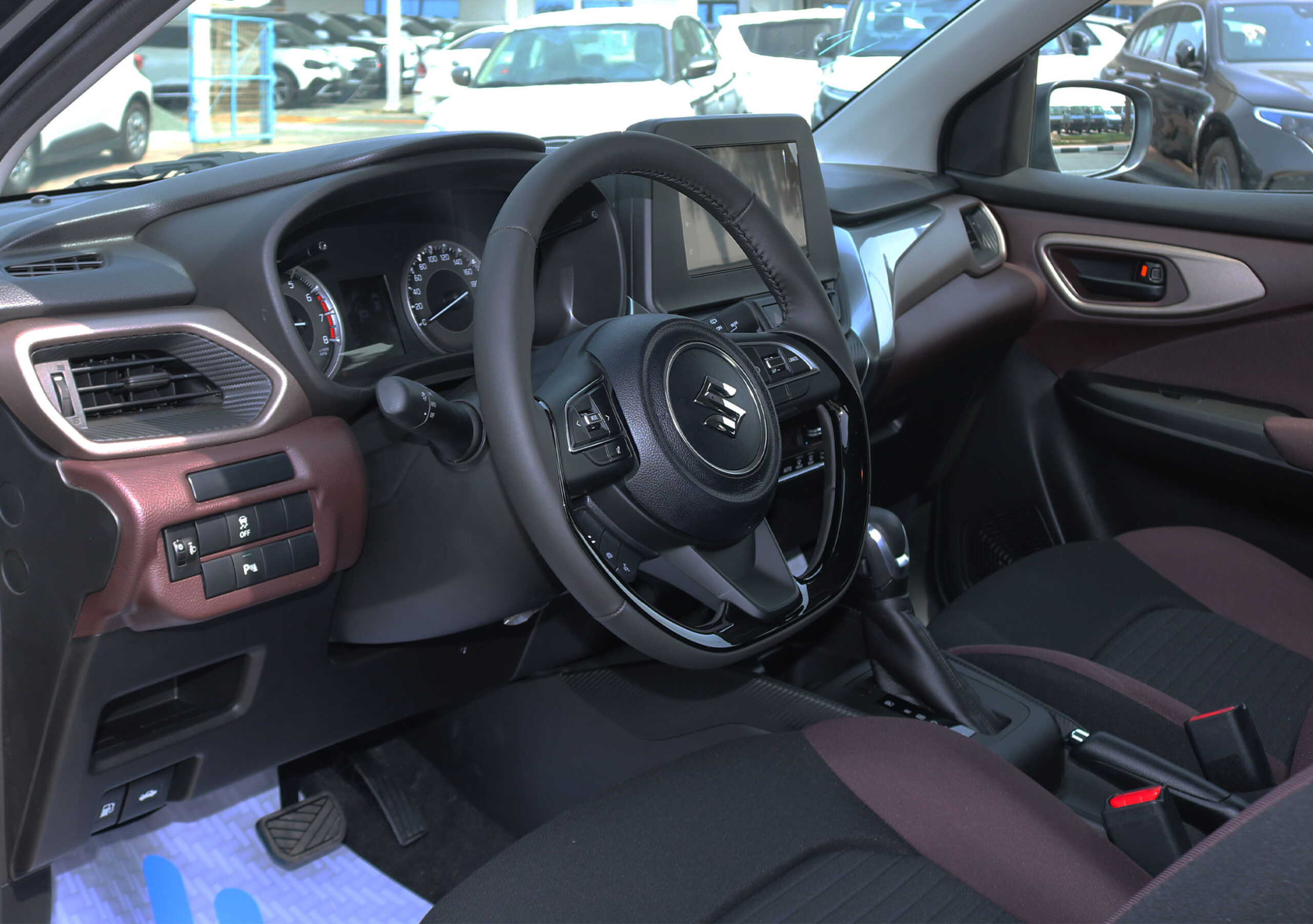 Suzuki Fronx 2024 GL– Black