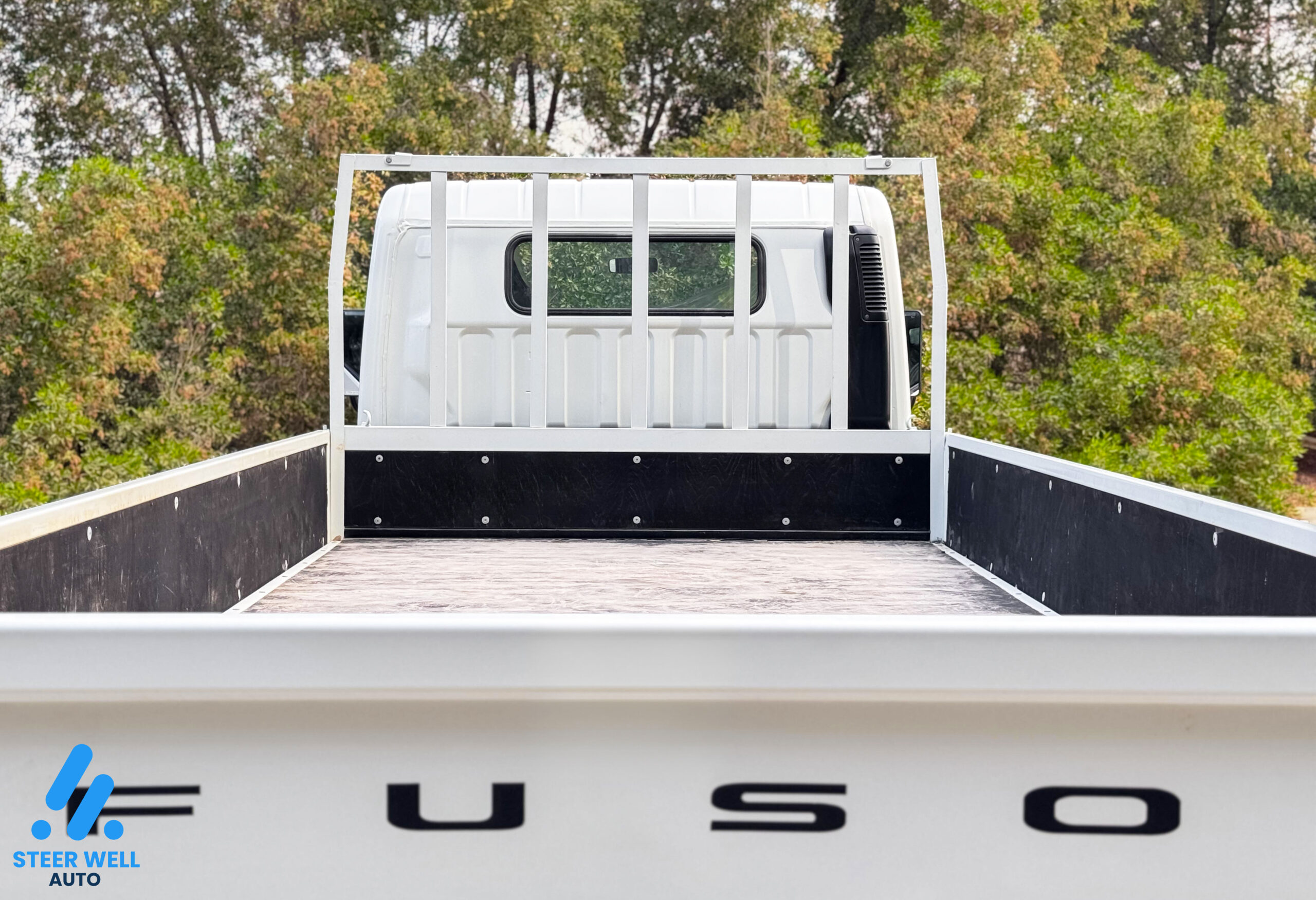 2024 Mitsubishi Canter Euro 5 Short Cargo