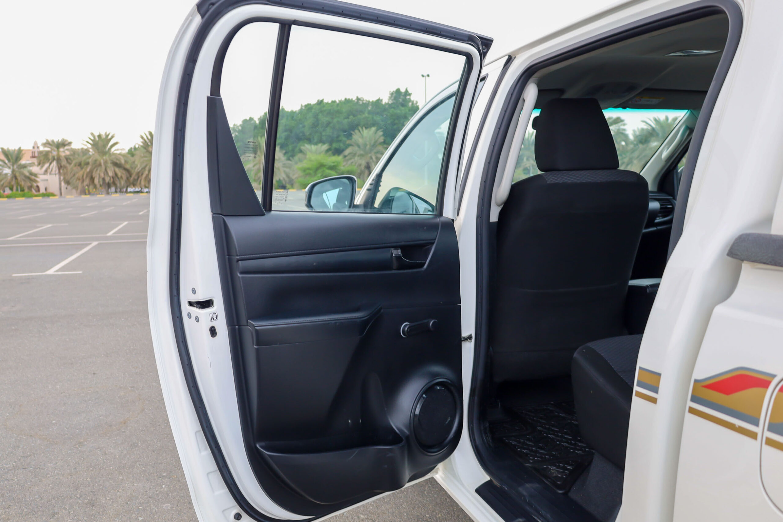 Toyota Hilux 2020  – White