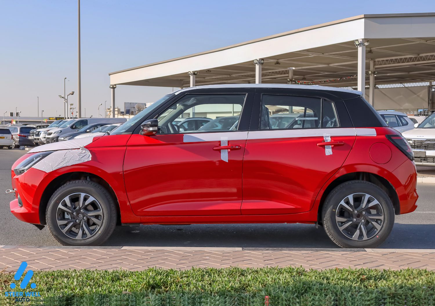 2026 Suzuki Swift GLX  Dual Tone