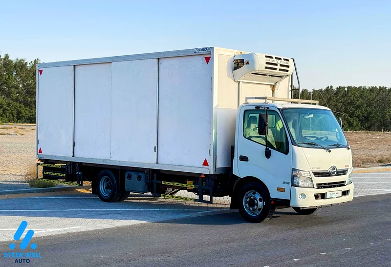 2019 Hino 300 916 Series Chiller Slider