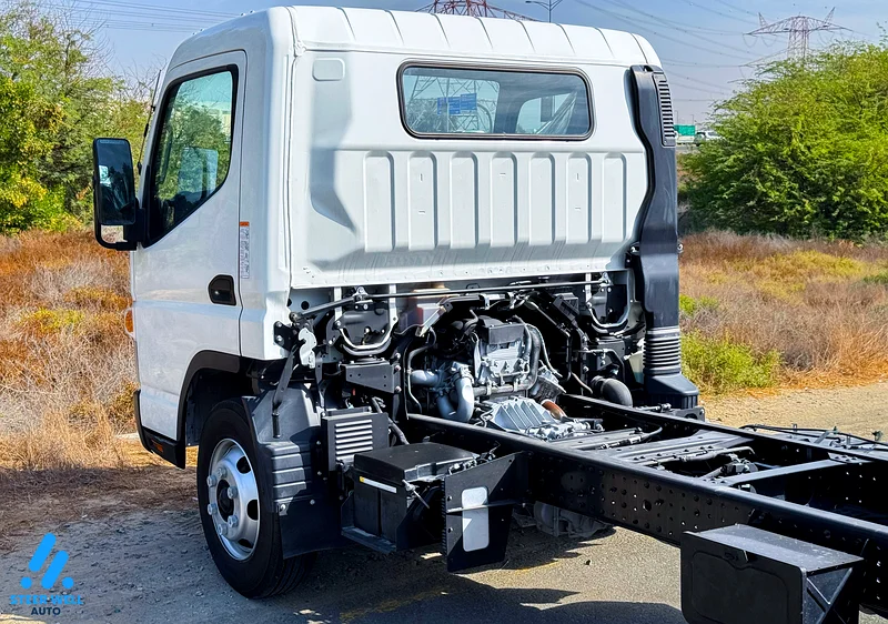 2023 Mitsubishi Fuso Canter 3.0L Short Chassis (3 Ton)