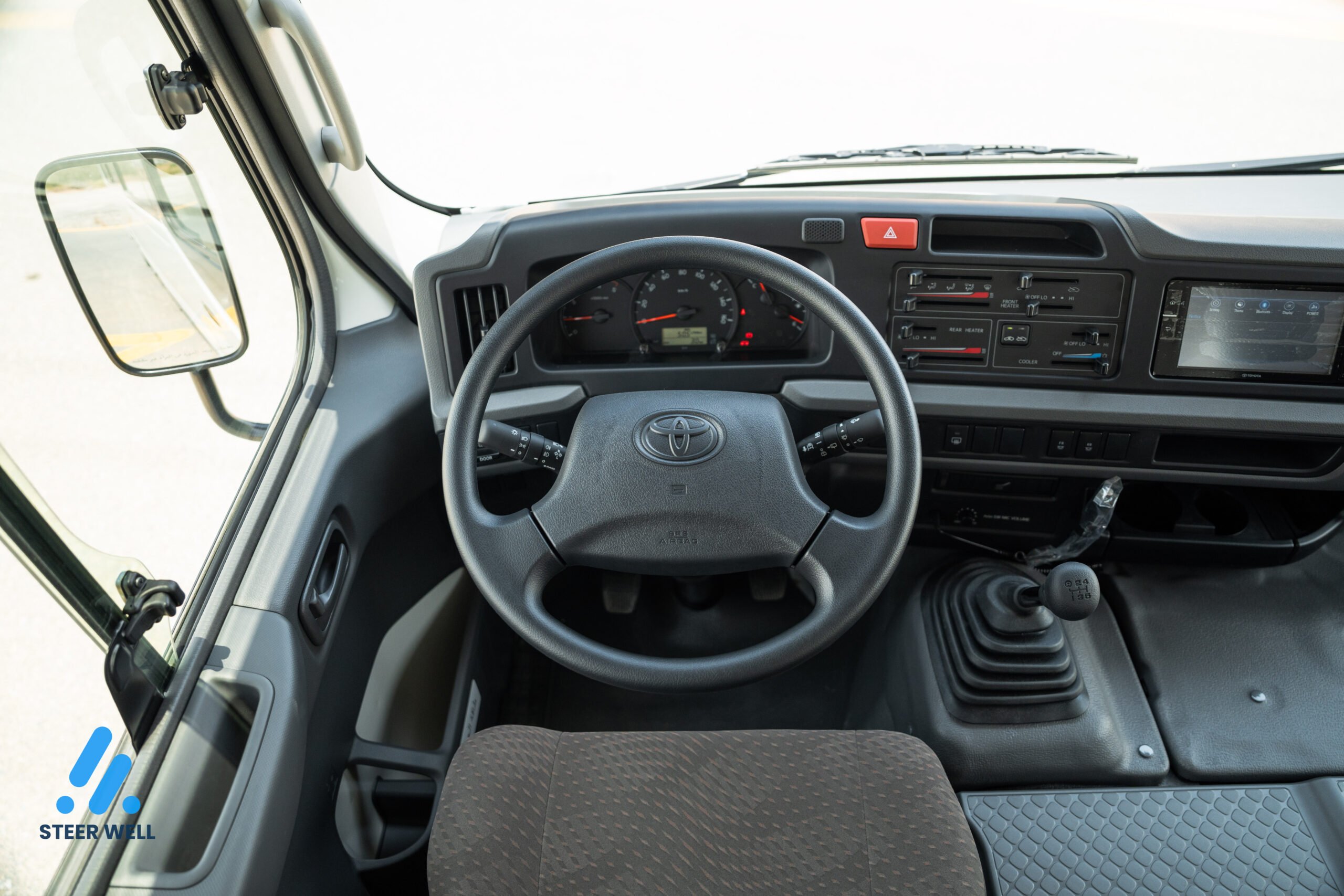 2025 Toyota Coaster Diesel 4L 23 Seater