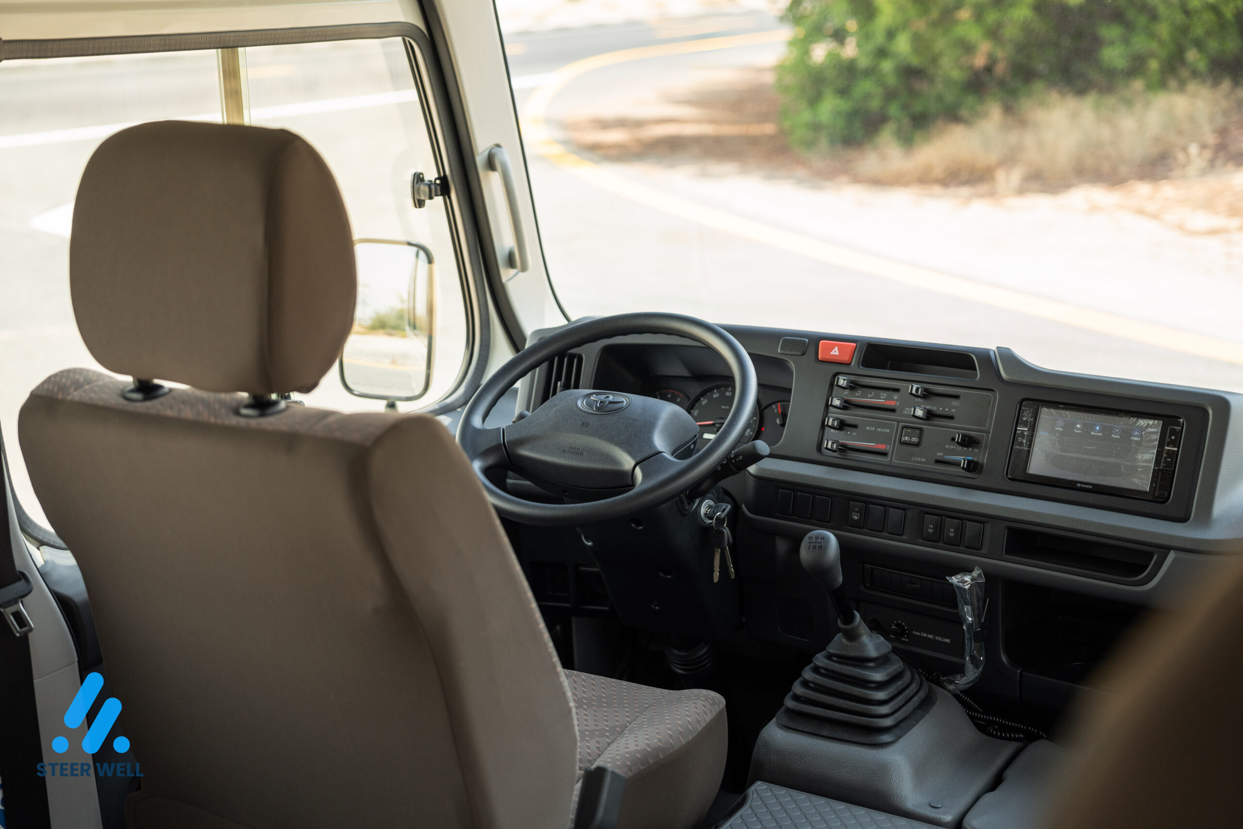 2025 Toyota Coaster Diesel 4L 23 Seater
