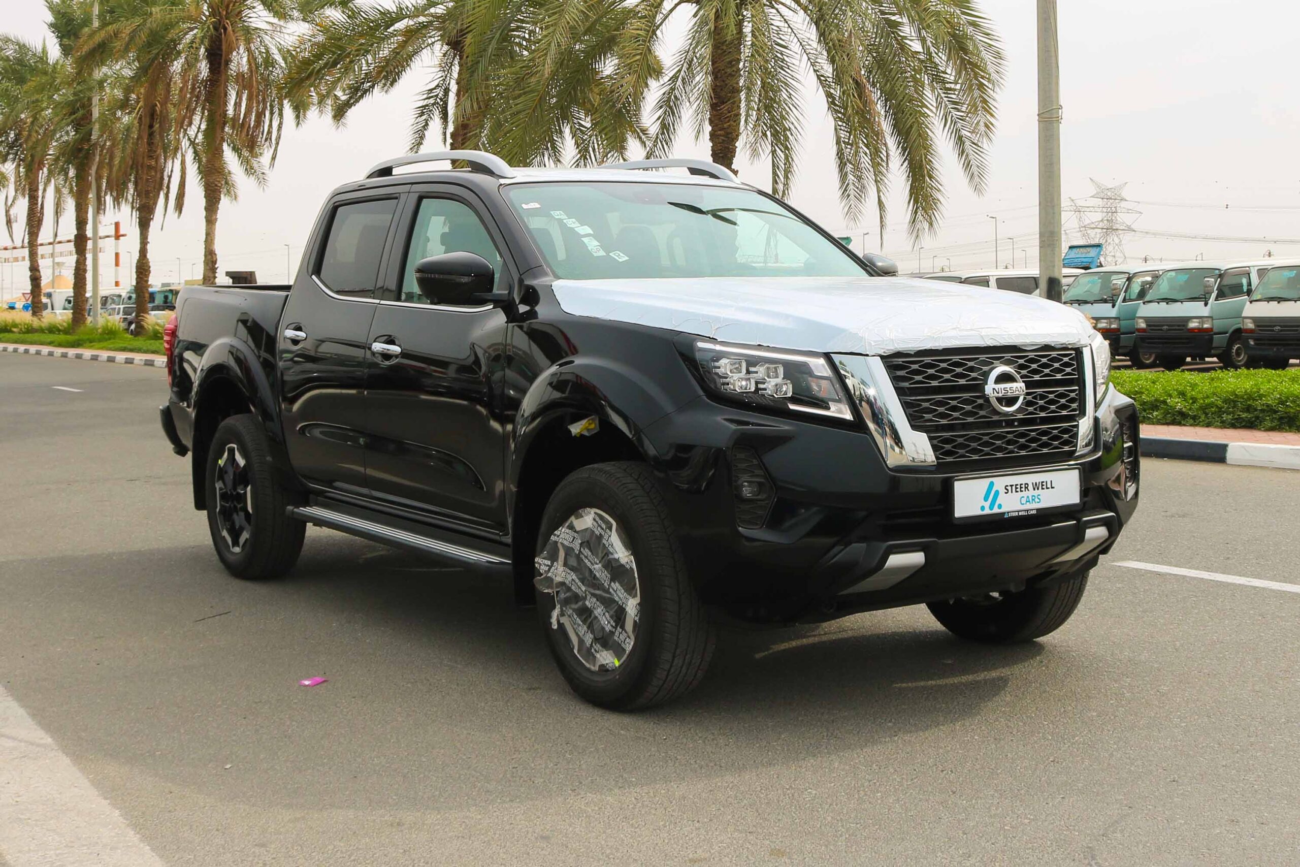 Nissan Navara LE 2023- Black