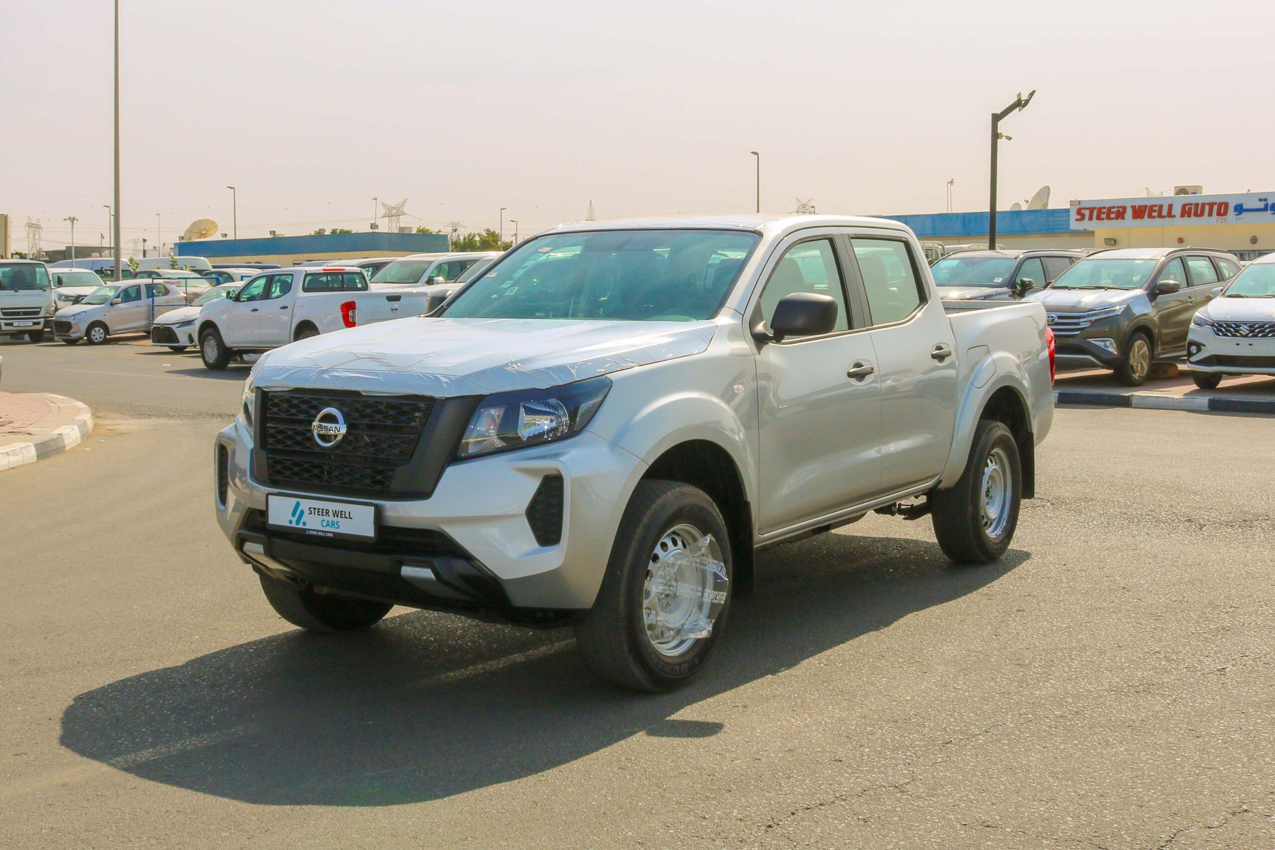2023 Nissan Navara XE – Silver