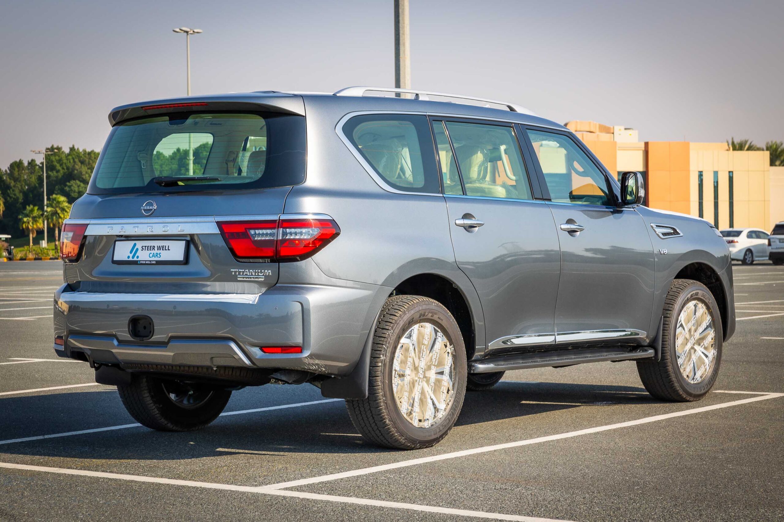 2024 Nissan Patrol – Grey