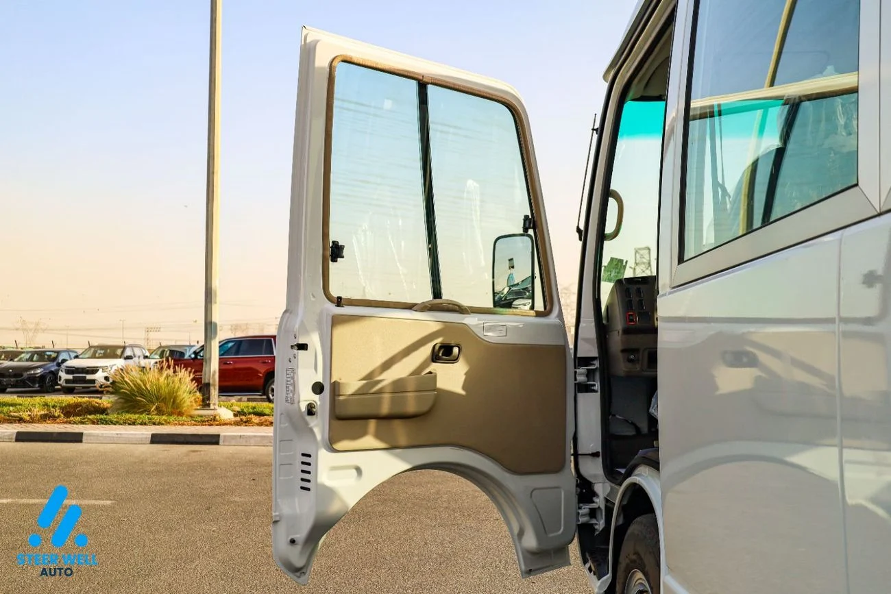 2026 Mitsubishi Rosa 30 Seater Bus