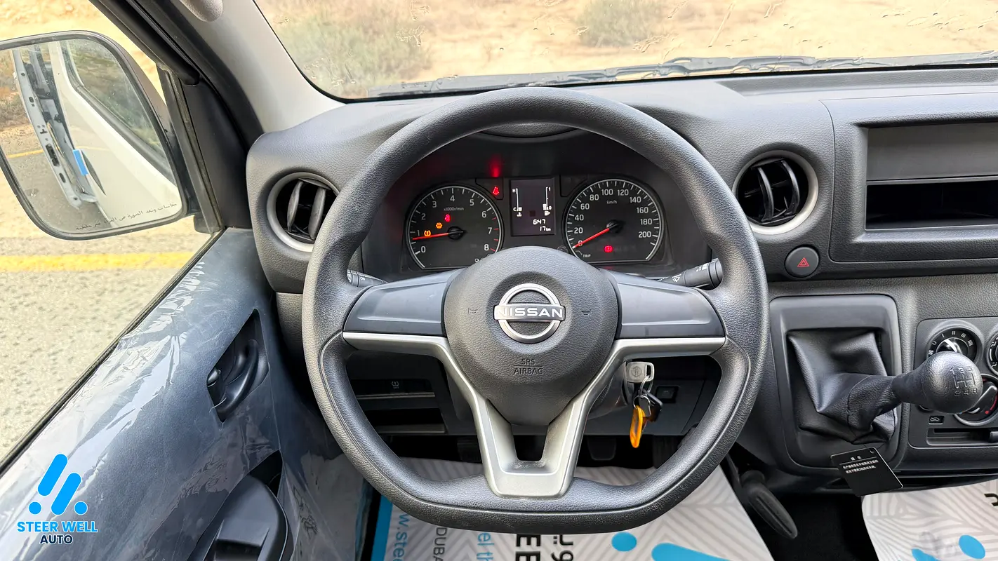 2024 Nissan Urvan NV350 Dry Van