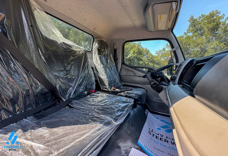 2024 Mitsubishi Fuso Canter  3.0L Diesel