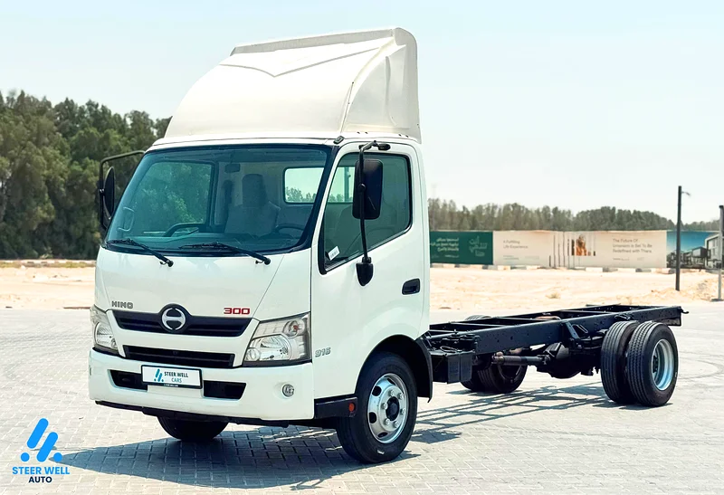 2019 Hino 300 916 Bare Chassis 4L