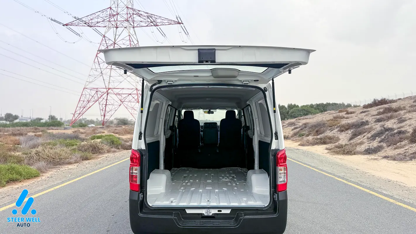 2024 Nissan Urvan NV350 Dry Van