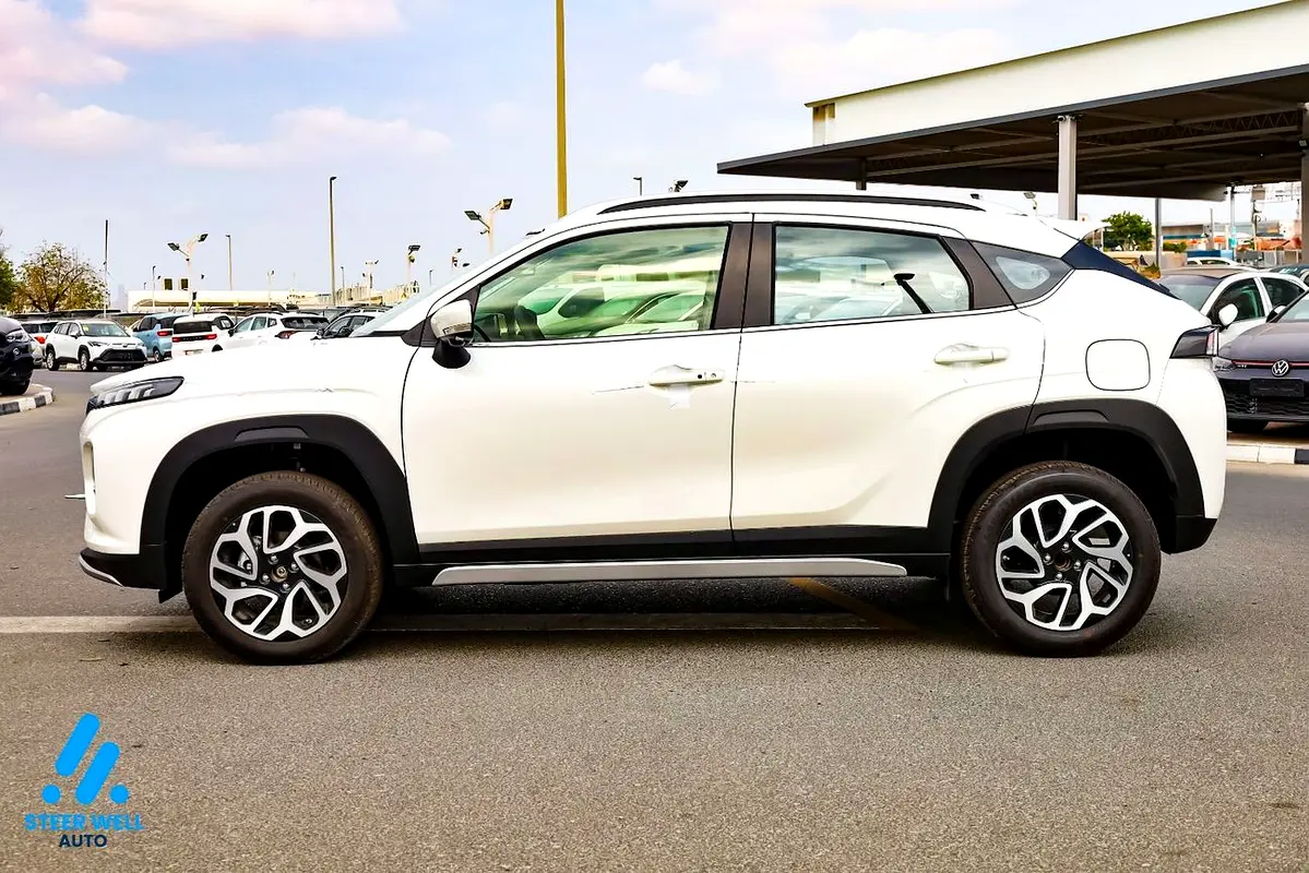 2026 Suzuki Fronx ixracı Dubaydan, BƏƏ1.5 GLX