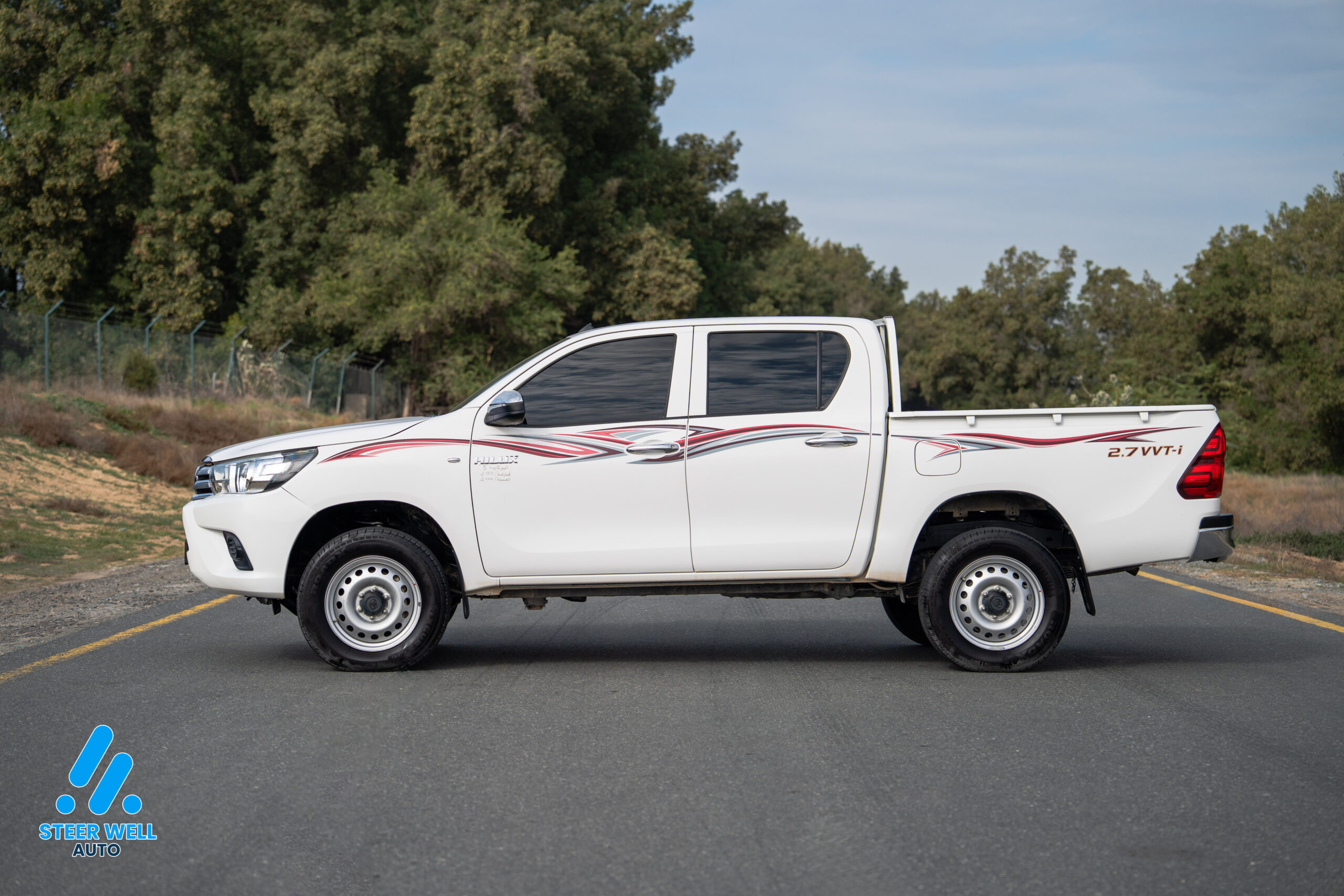 2022  Toyota Hilux GL 2.7L Automatic – Four Wheel Drive  GCC Specs Double cabin pickup
