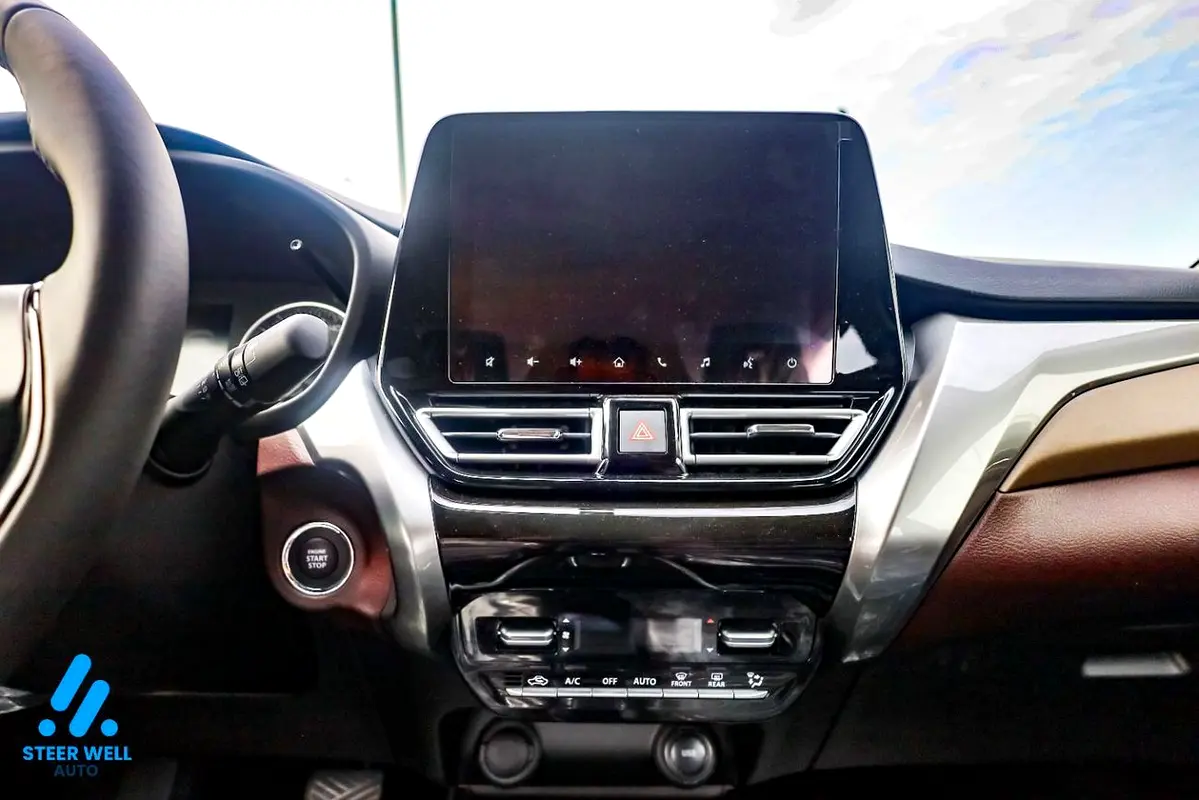 2026 Suzuki Fronx ixracı Dubaydan, BƏƏ1.5 GLX