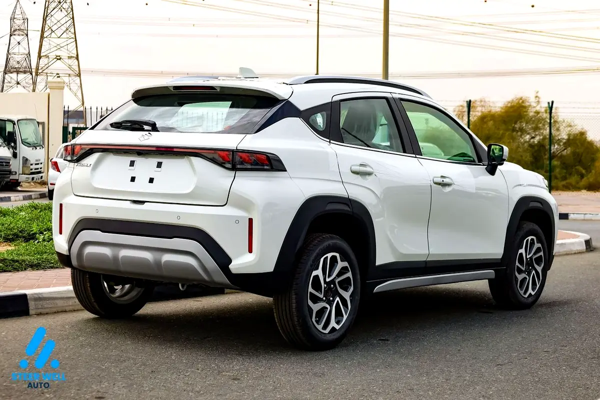 2026 Suzuki Fronx ixracı Dubaydan, BƏƏ1.5 GLX